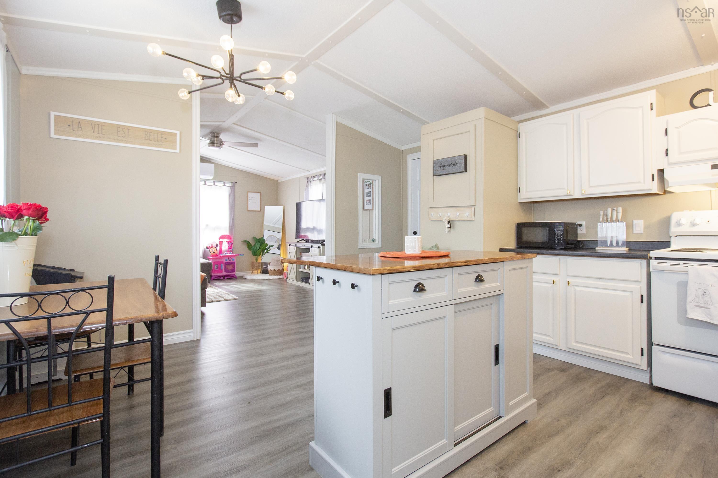 $139,900.00: 4 Bayview Crescent, Amherst