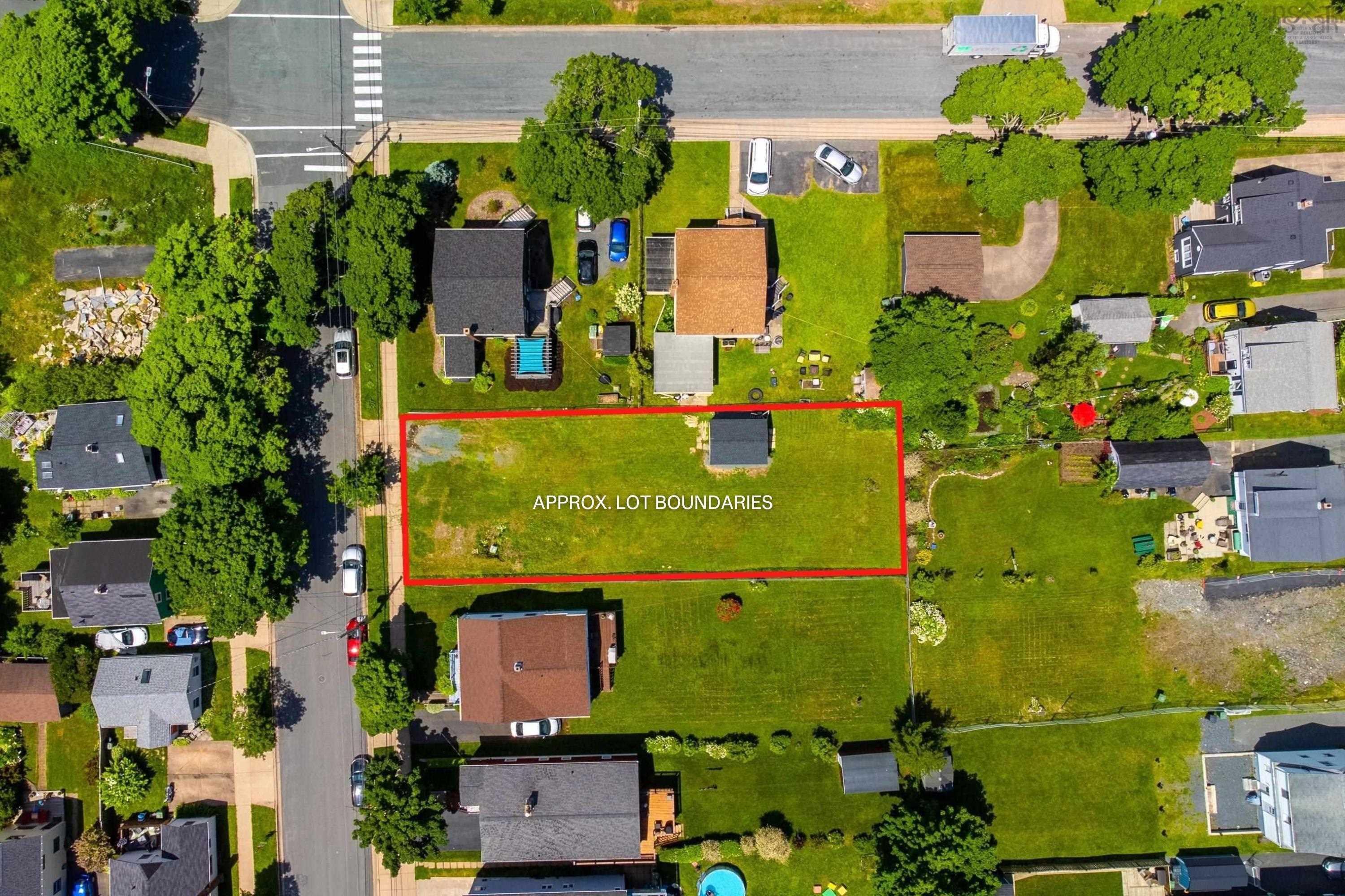$749,900.00: 3613 Highland Avenue, Halifax