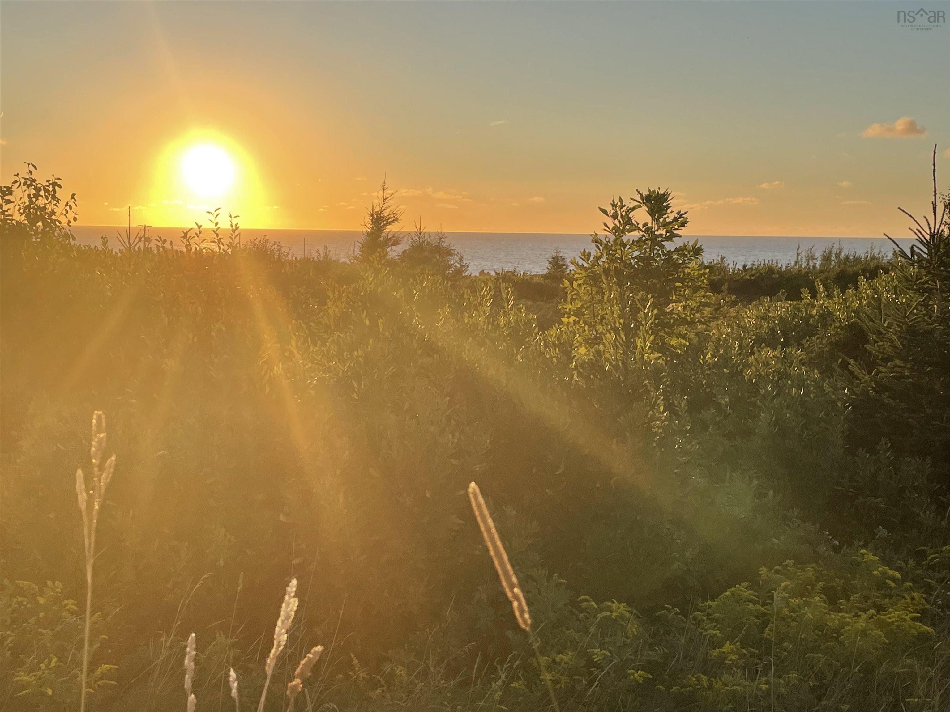 $150,000.00: Cabot Trail, Point Cross