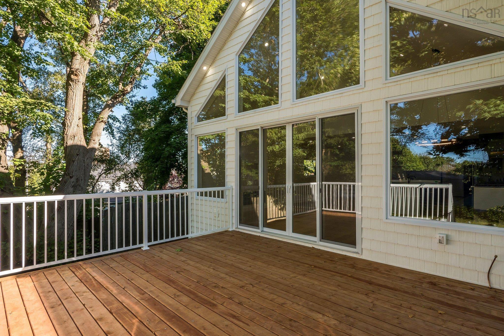 $2,199,890.00: 608 Stanhope Street, South End