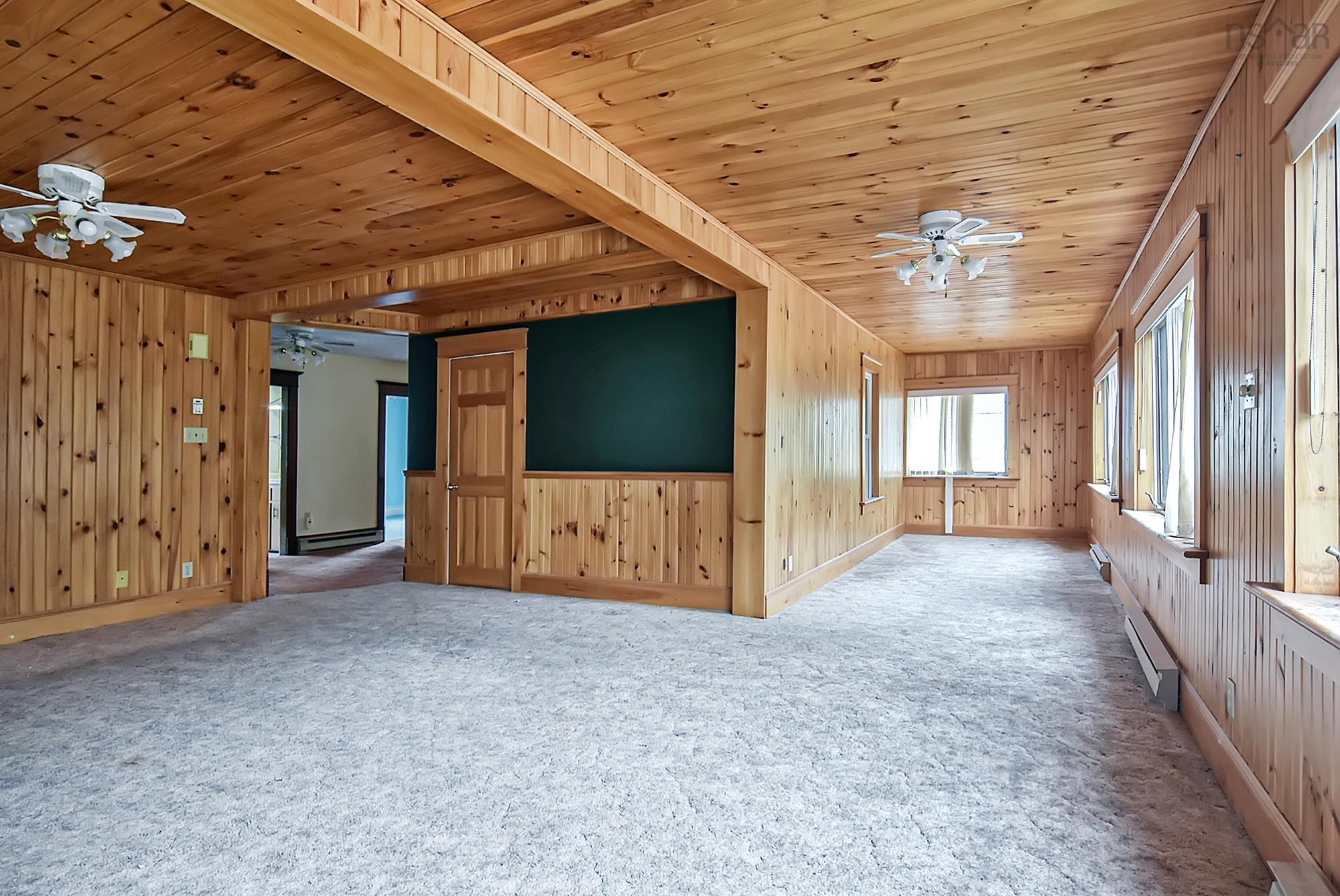 $849,900.00: 172, 184, 194 King Street, Windsor