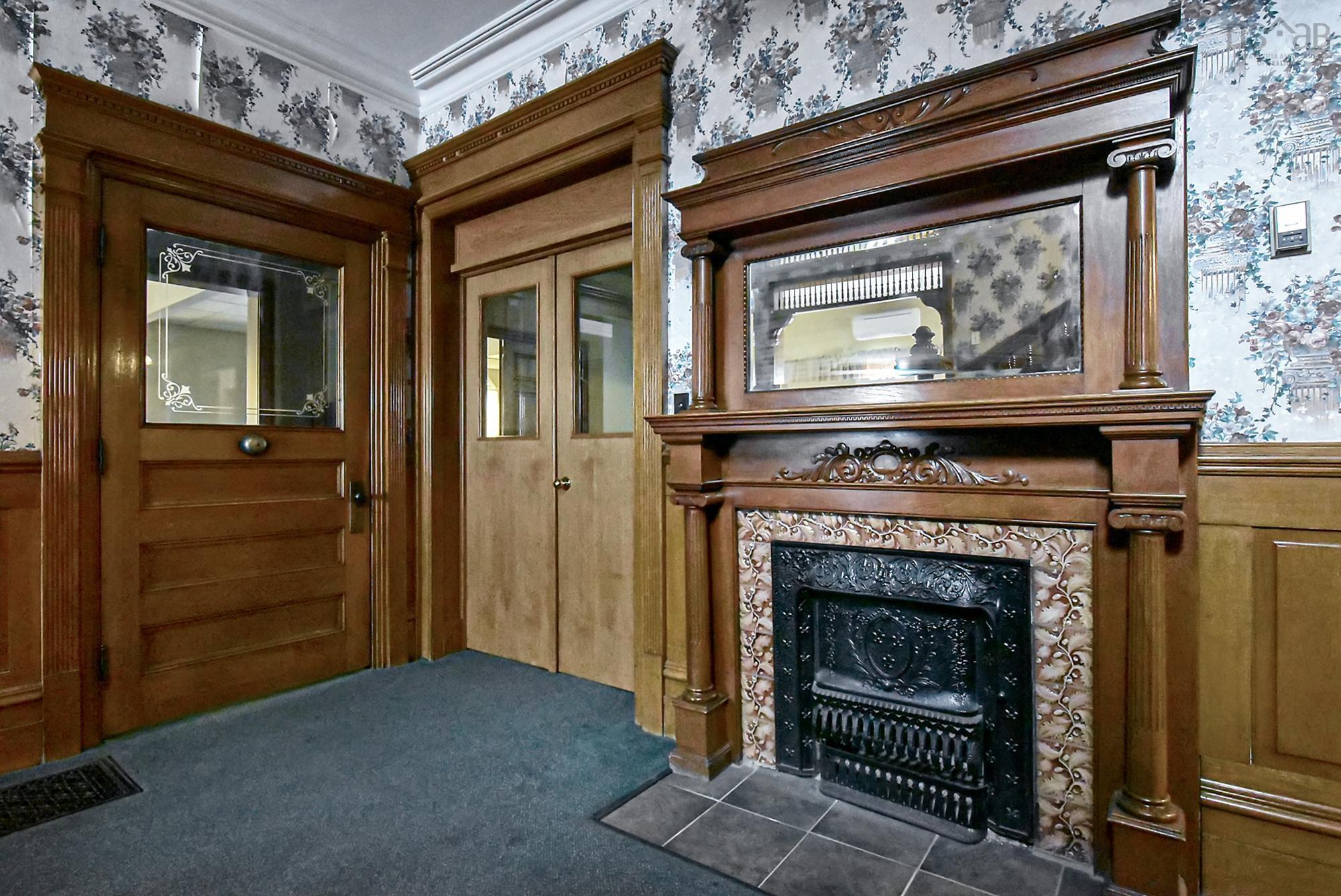 $849,900.00: 172, 184, 194 King Street, Windsor