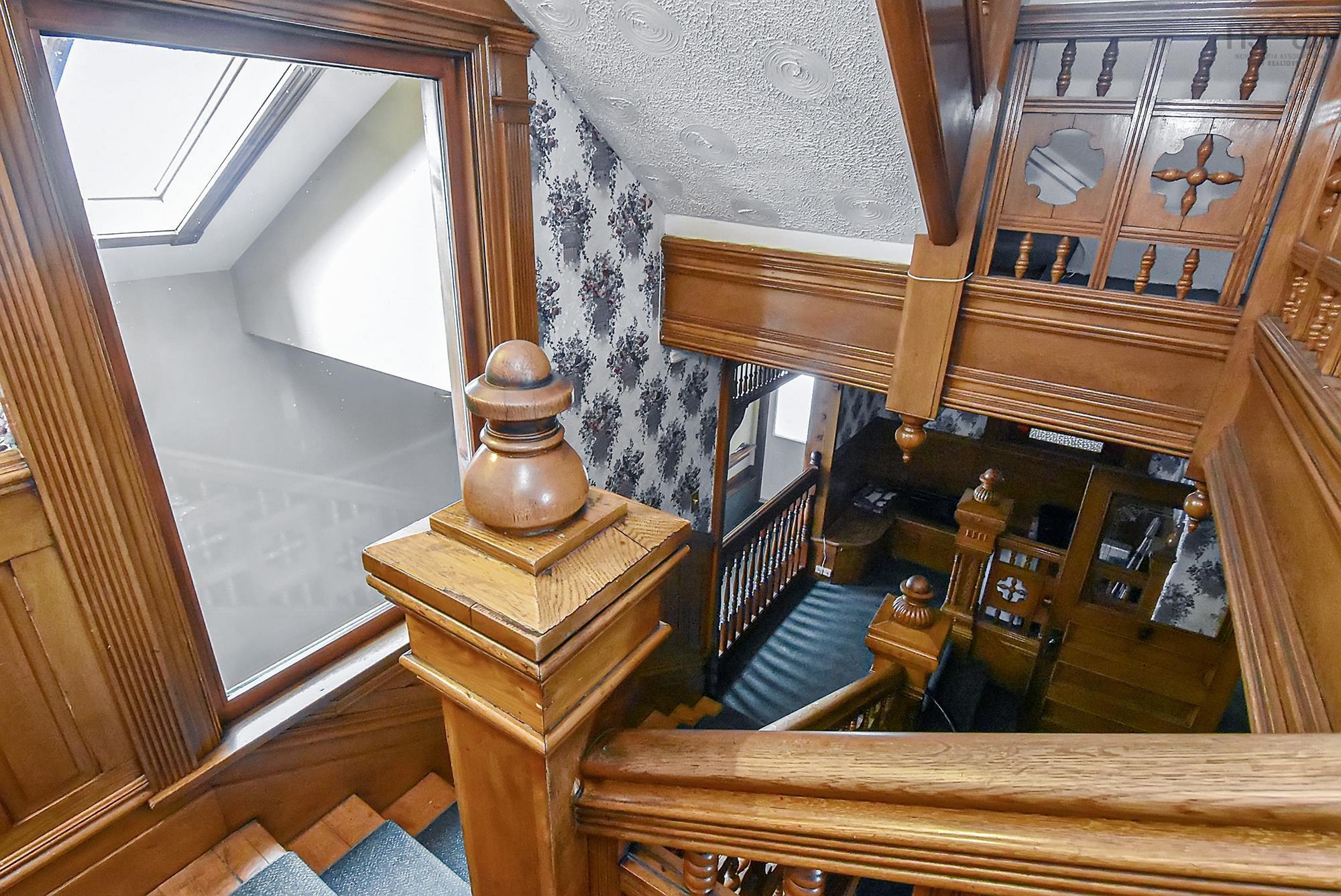 $849,900.00: 172, 184, 194 King Street, Windsor