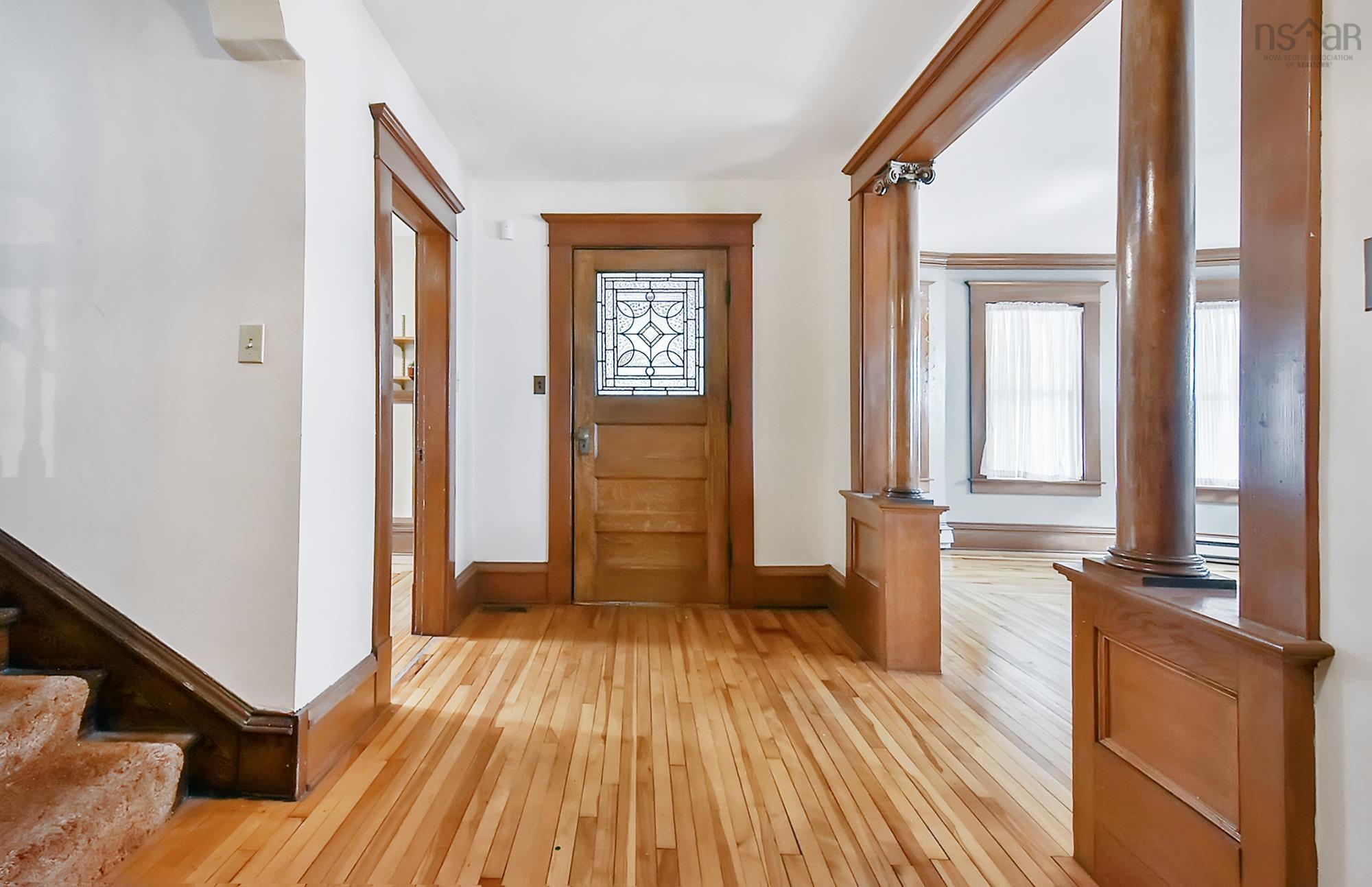 $849,900.00: 172, 184, 194 King Street, Windsor