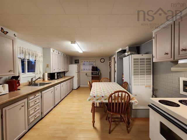 $147,500.00: 870 Union Street, Canso