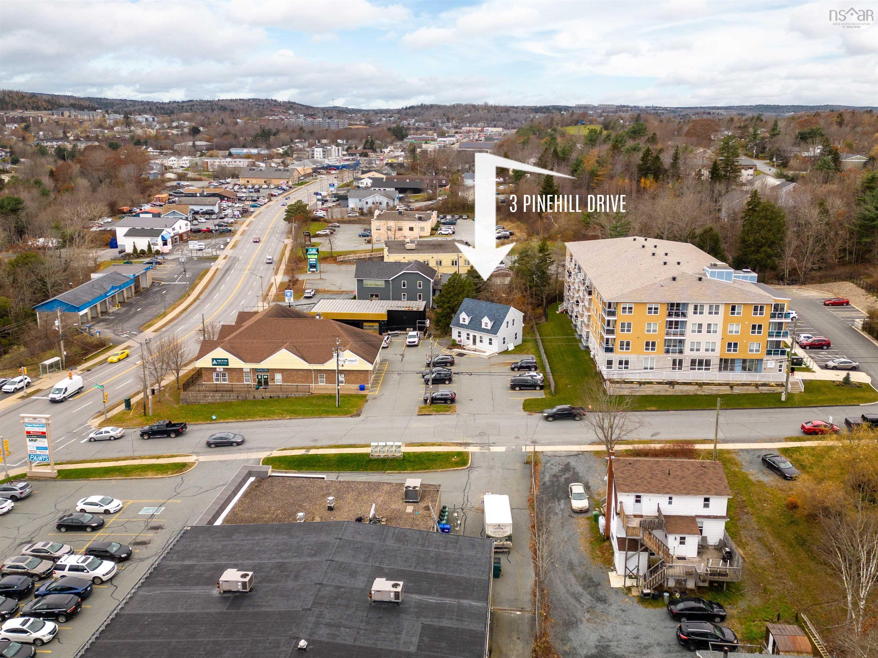 $1,390,000.00: 1 Pinehill Drive, Lower Sackville