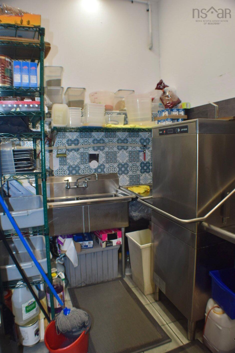 $179,999.00: Unit 7 111 Cobequid Road, Lower Sackville