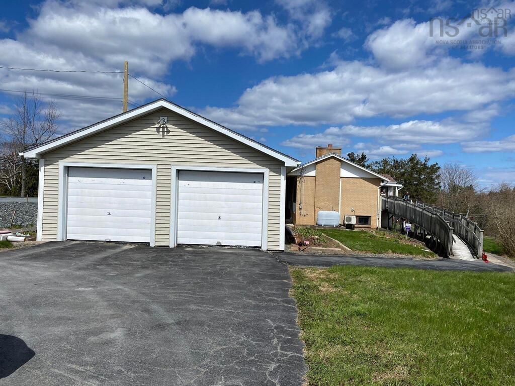 $4,300,000.00: Lot A + 373 214 Highway, Elmsdale