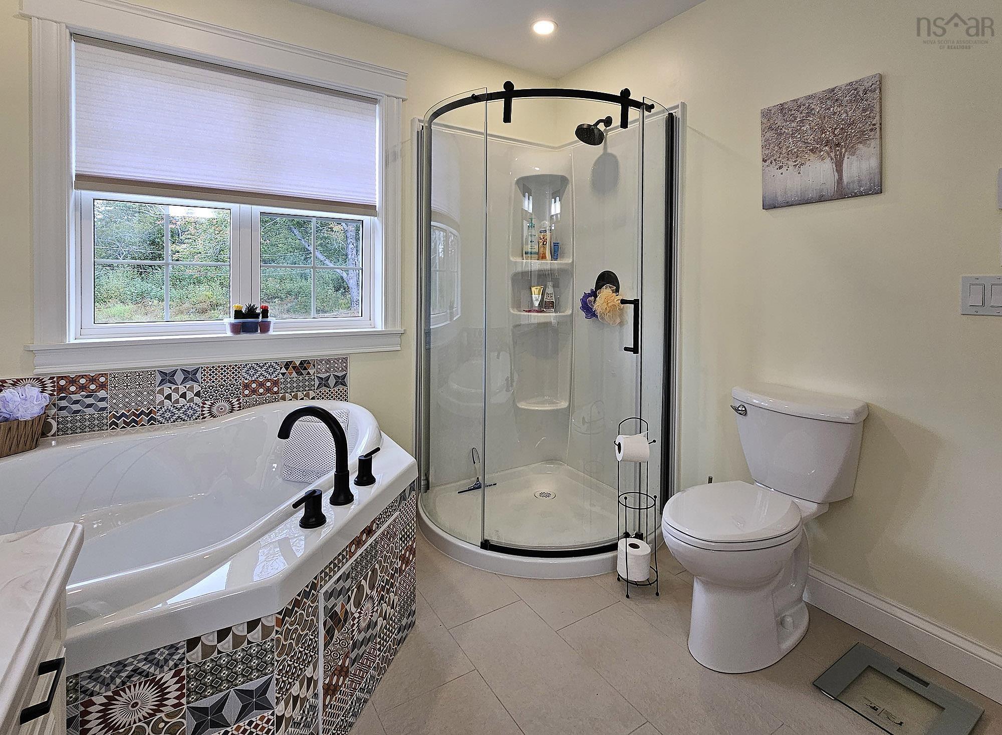 $699,000.00: 1572 Lansdowne Road, Bear River