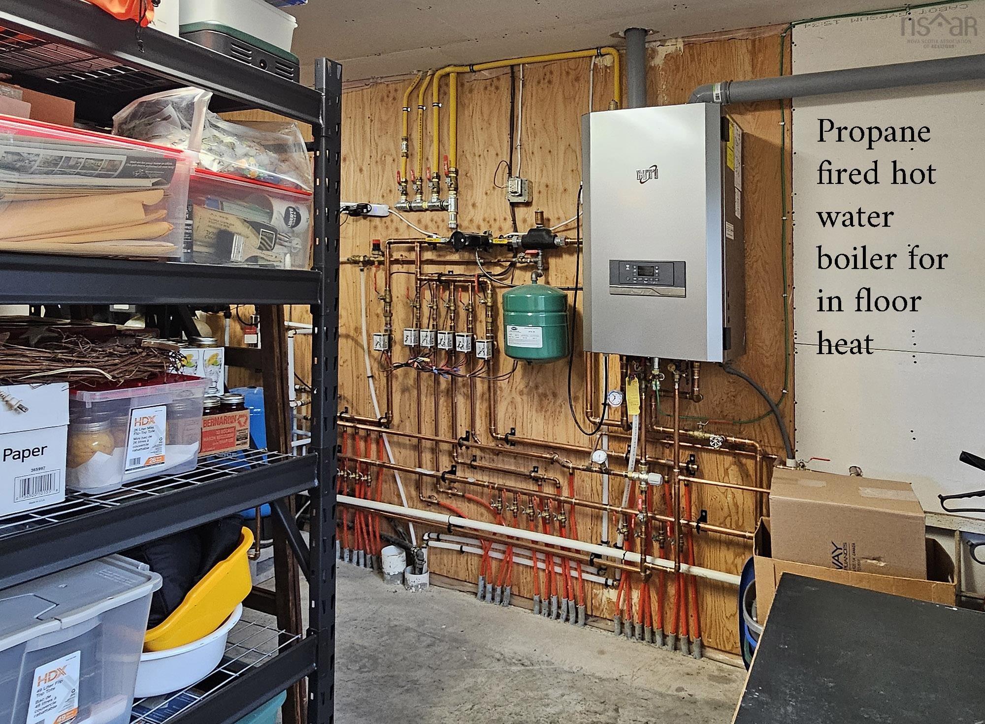 $699,000.00: 1572 Lansdowne Road, Bear River