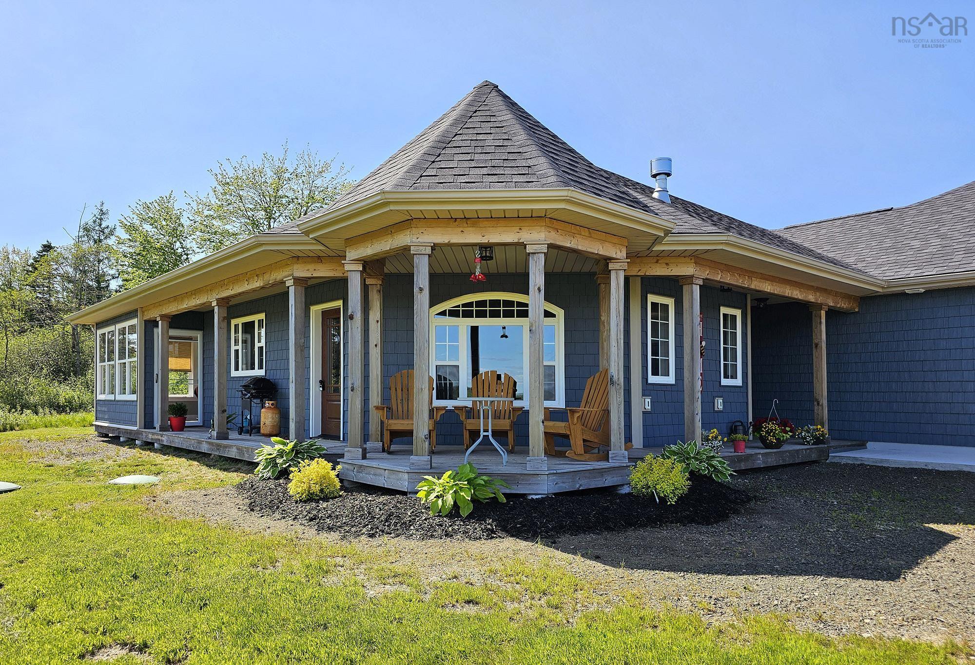 $699,000.00: 1572 Lansdowne Road, Bear River