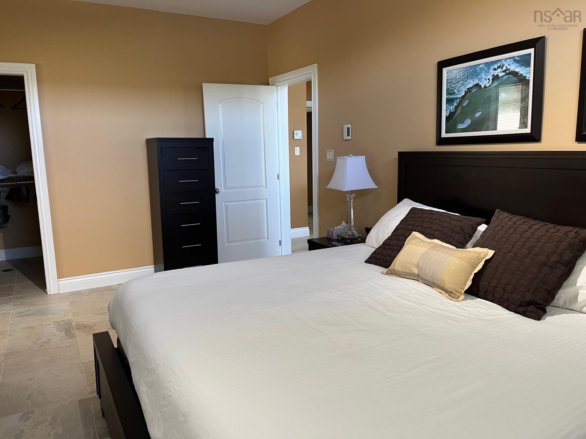 $649,900.00: 17 Bell Bay Way, Baddeck Bay