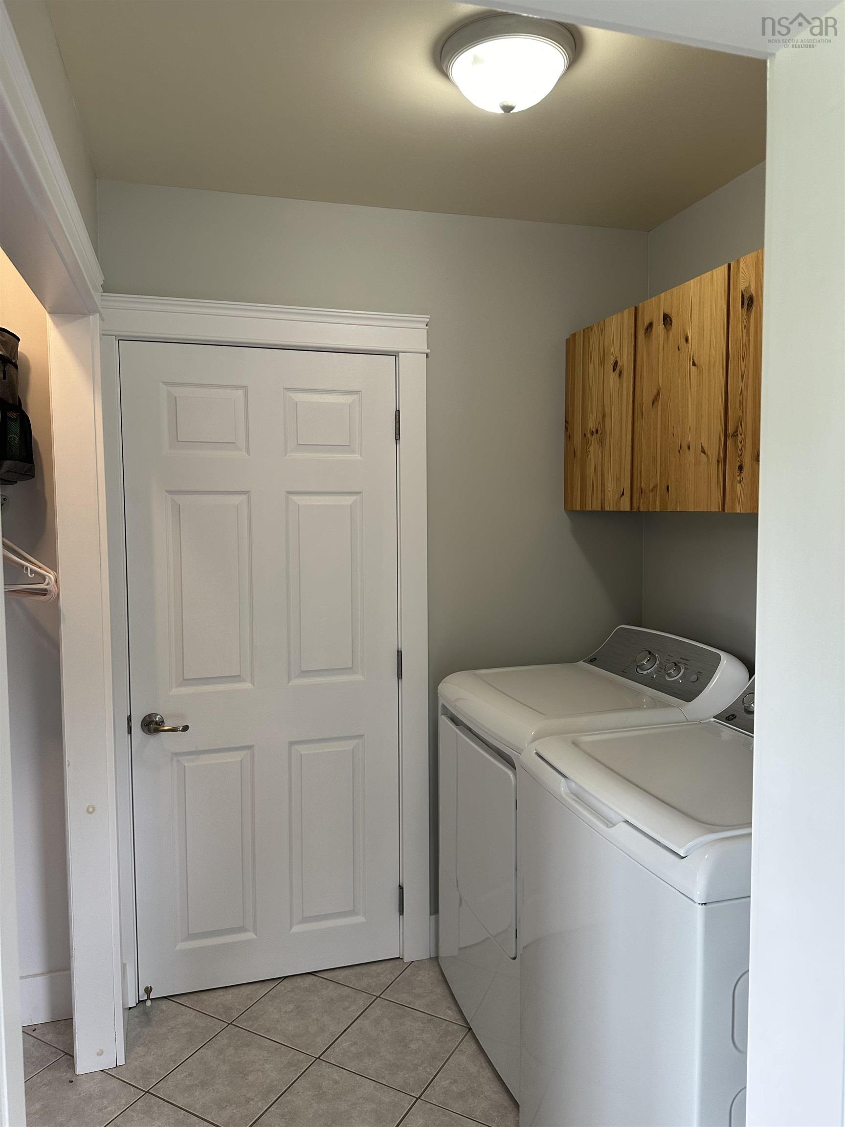 $364,900.00: 5 Eagles Nest Drive, West Bay Marshes