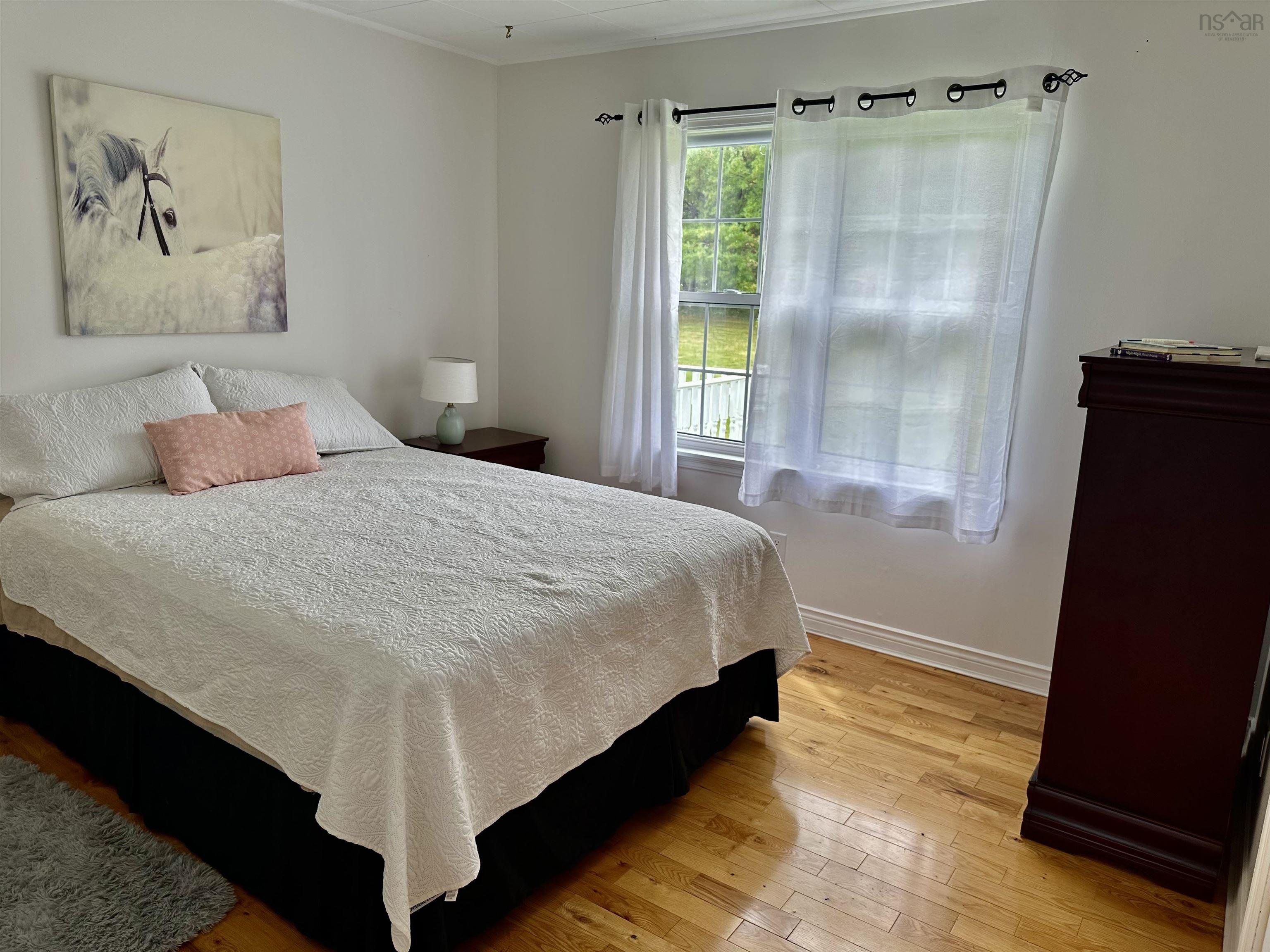 $364,900.00: 5 Eagles Nest Drive, West Bay Marshes