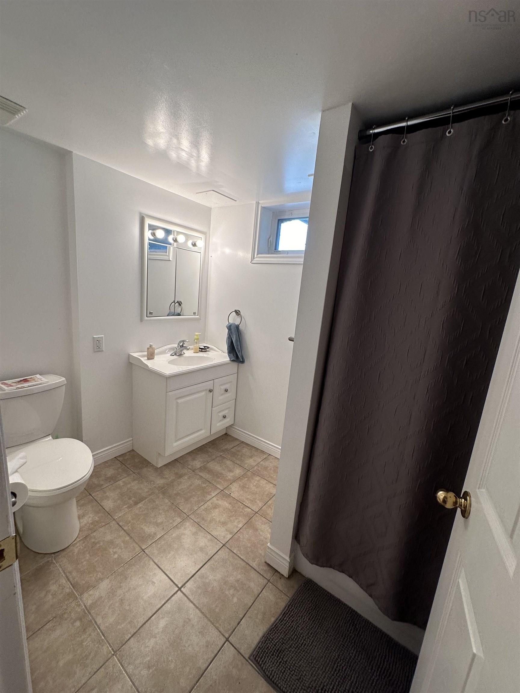 $364,900.00: 5 Eagles Nest Drive, West Bay Marshes