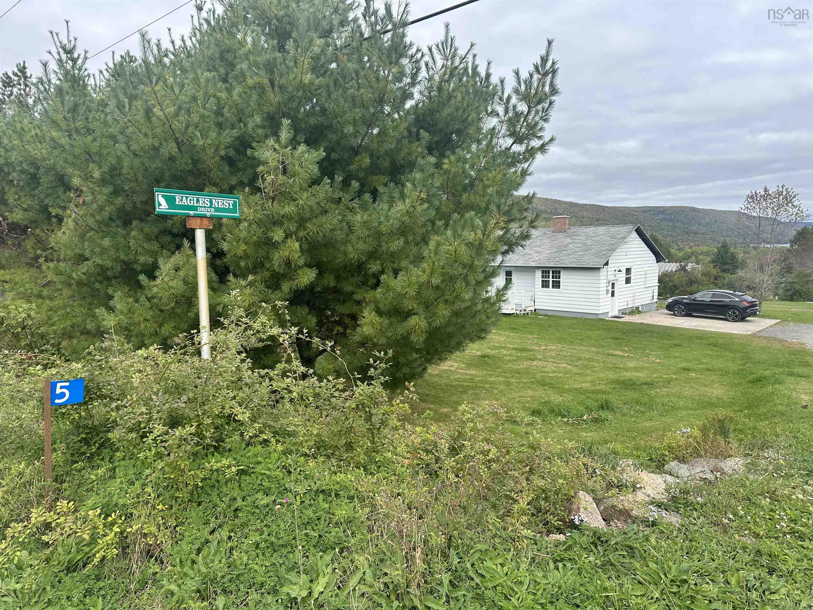 $364,900.00: 5 Eagles Nest Drive, West Bay Marshes