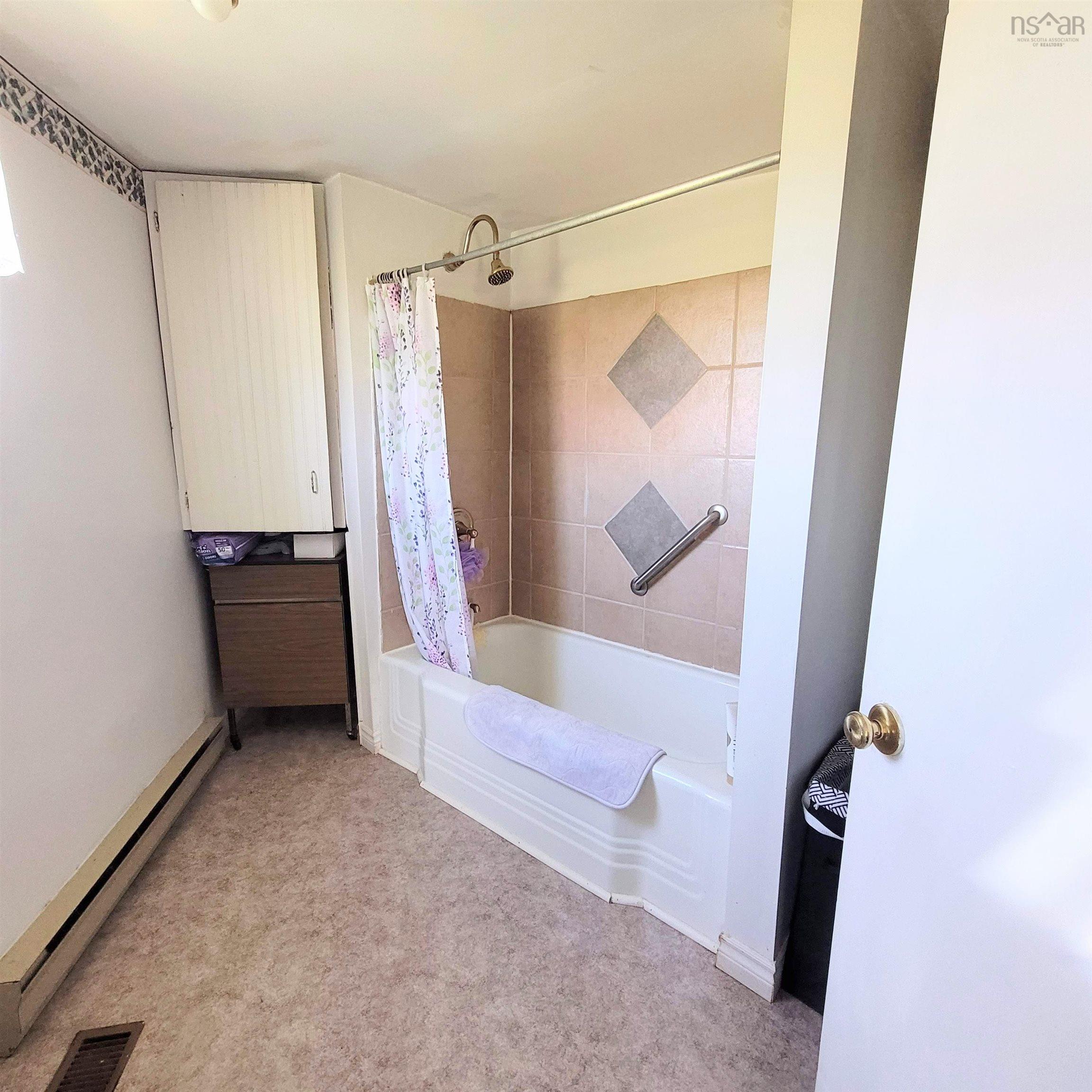 $184,900.00: 188 Greeno Road, Lower Shinimicas