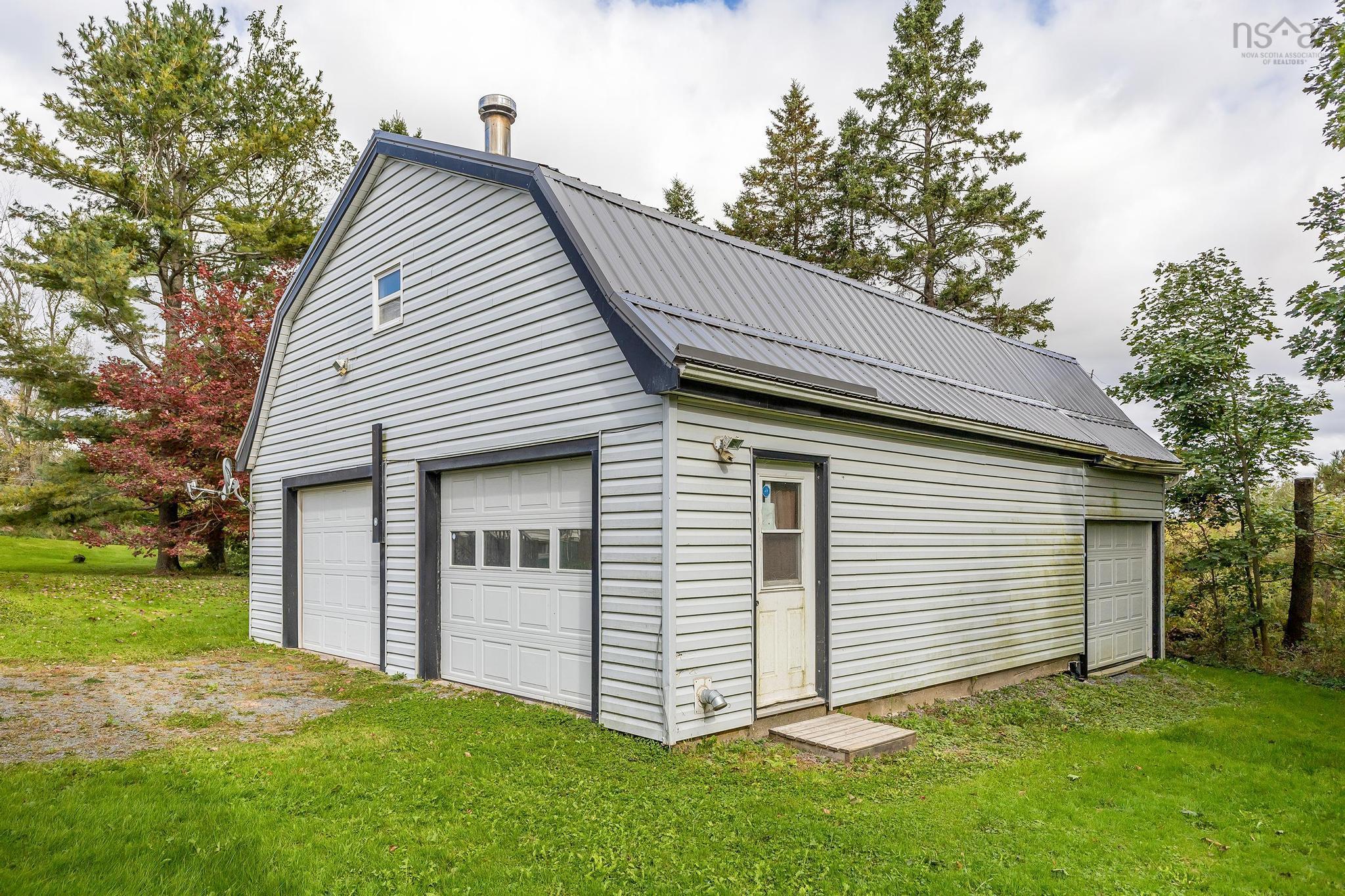 $449,900.00: 17 Crombe Road, Shubenacadie