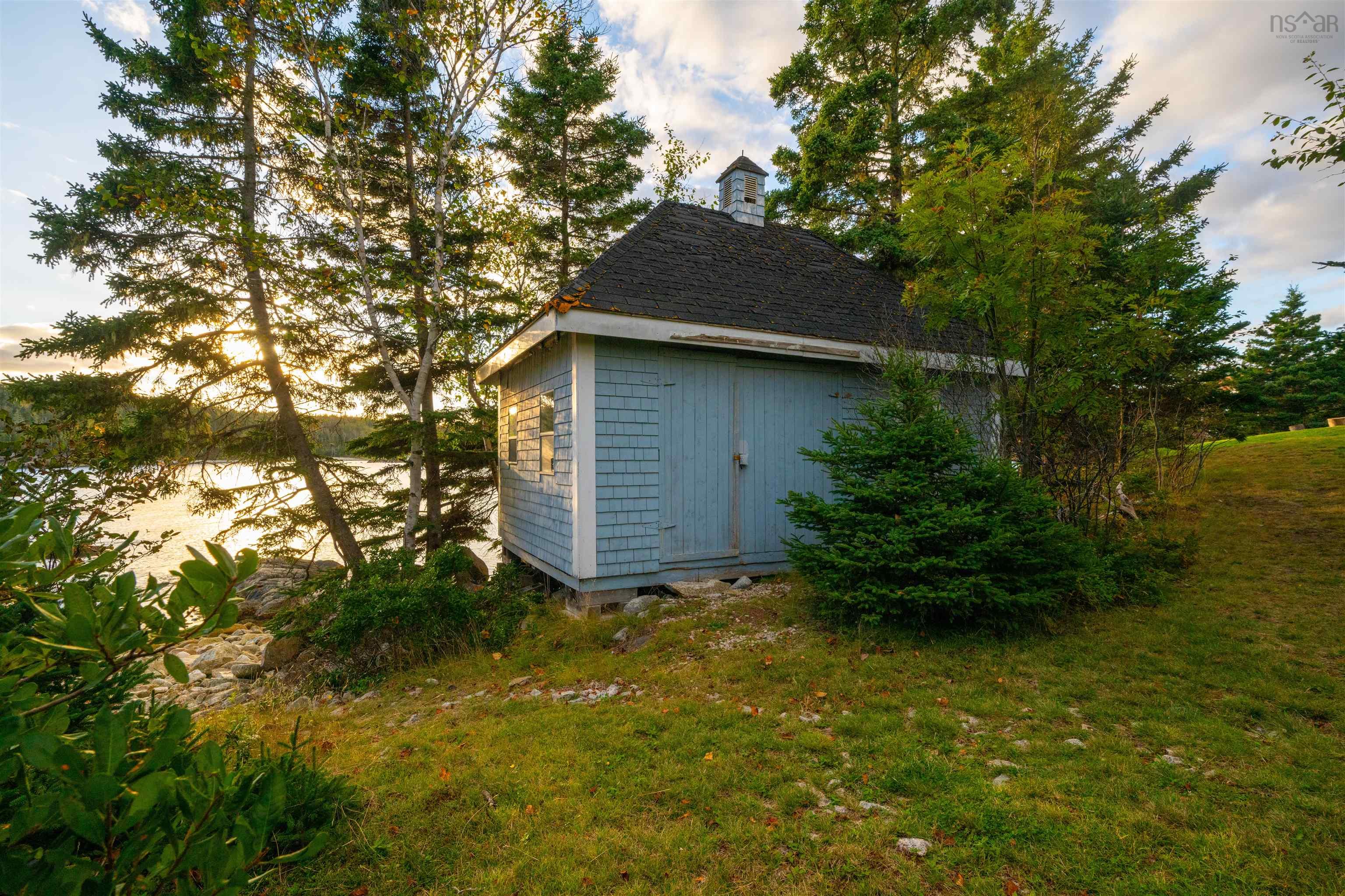 $1,195,000.00: 152 Owls Head Drive, Northwest Cove