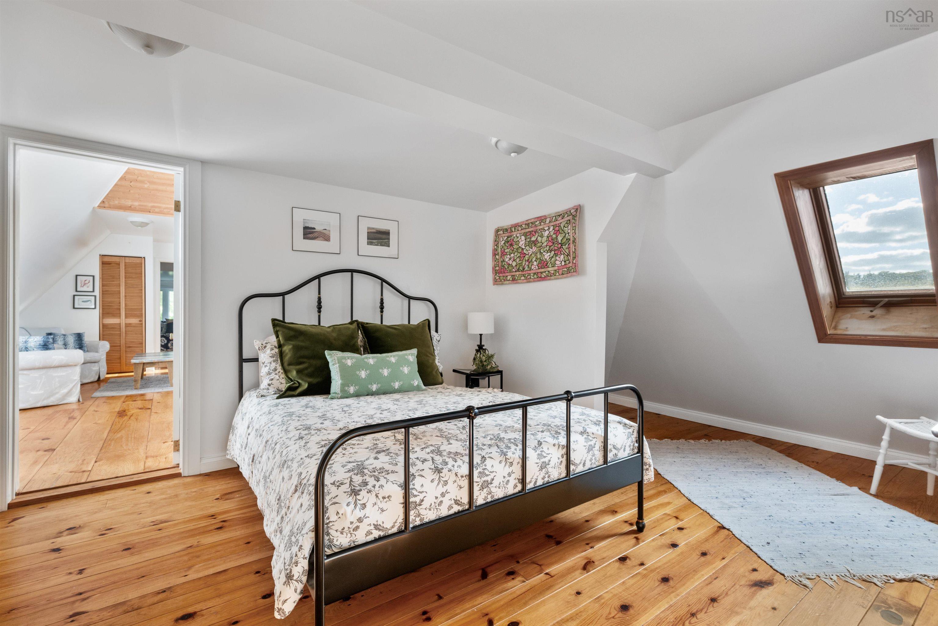$1,195,000.00: 152 Owls Head Drive, Northwest Cove