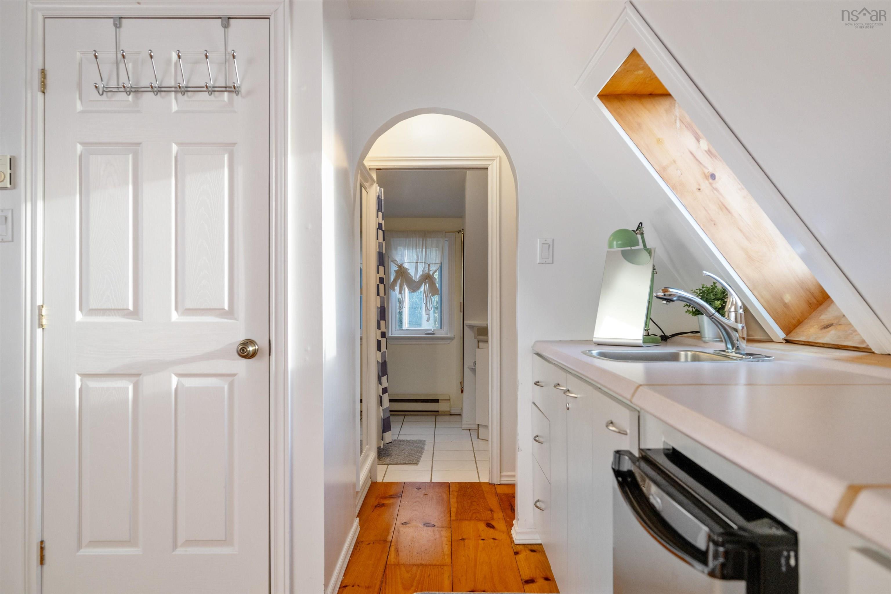 $1,195,000.00: 152 Owls Head Drive, Northwest Cove