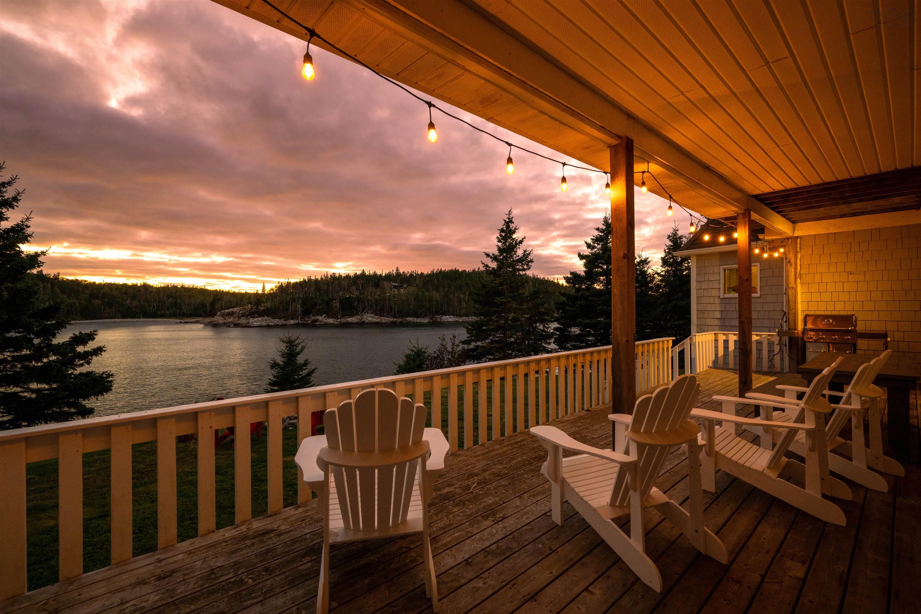 $1,195,000.00: 152 Owls Head Drive, Northwest Cove