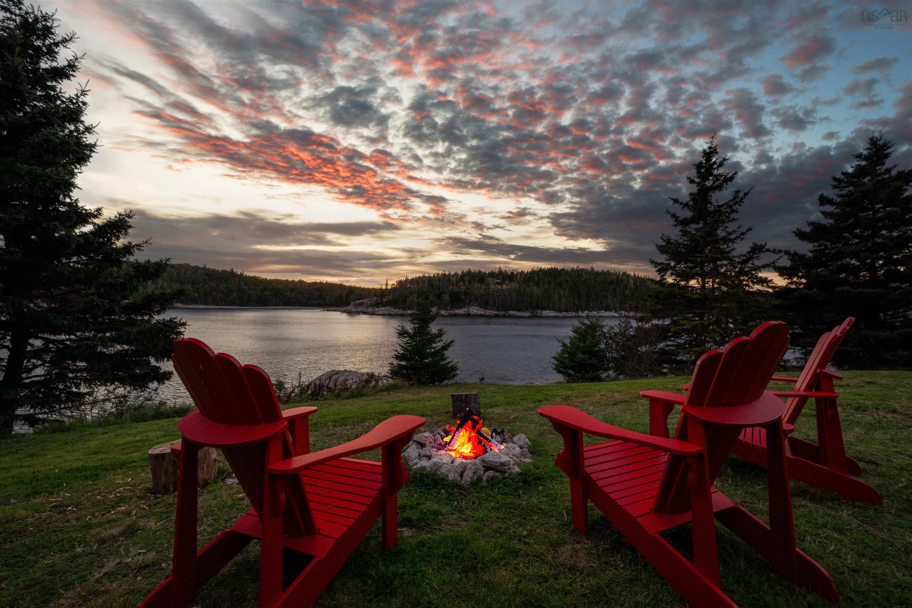 $1,195,000.00: 152 Owls Head Drive, Northwest Cove