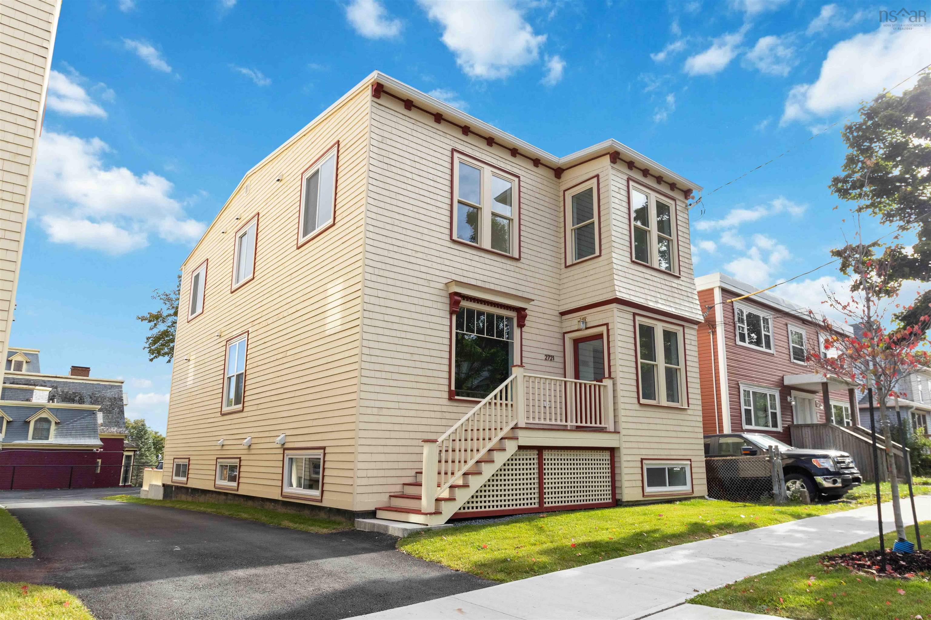$1,400,000.00: 2721 Northwood Terrace, Halifax