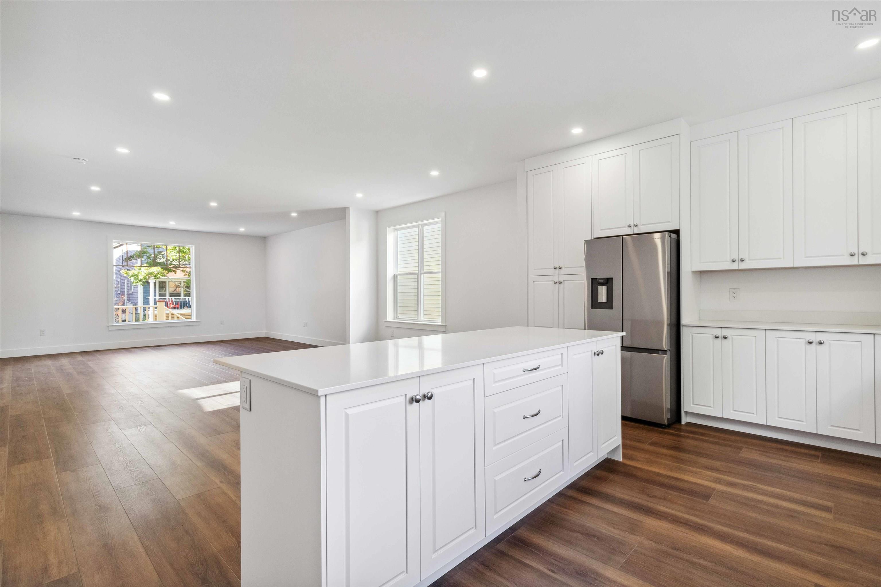 $1,400,000.00: 2721 Northwood Terrace, Halifax