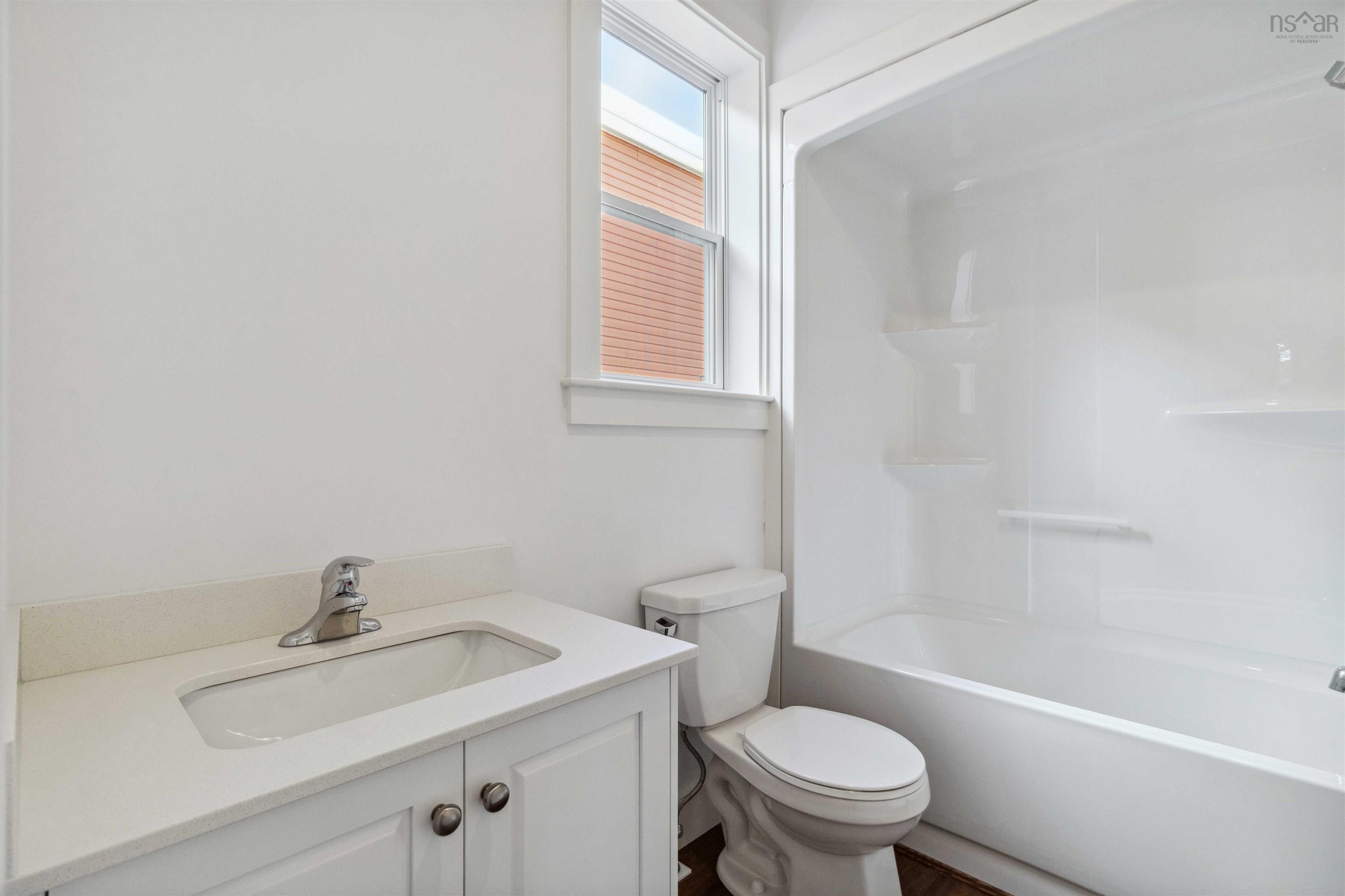 $1,400,000.00: 2721 Northwood Terrace, Halifax