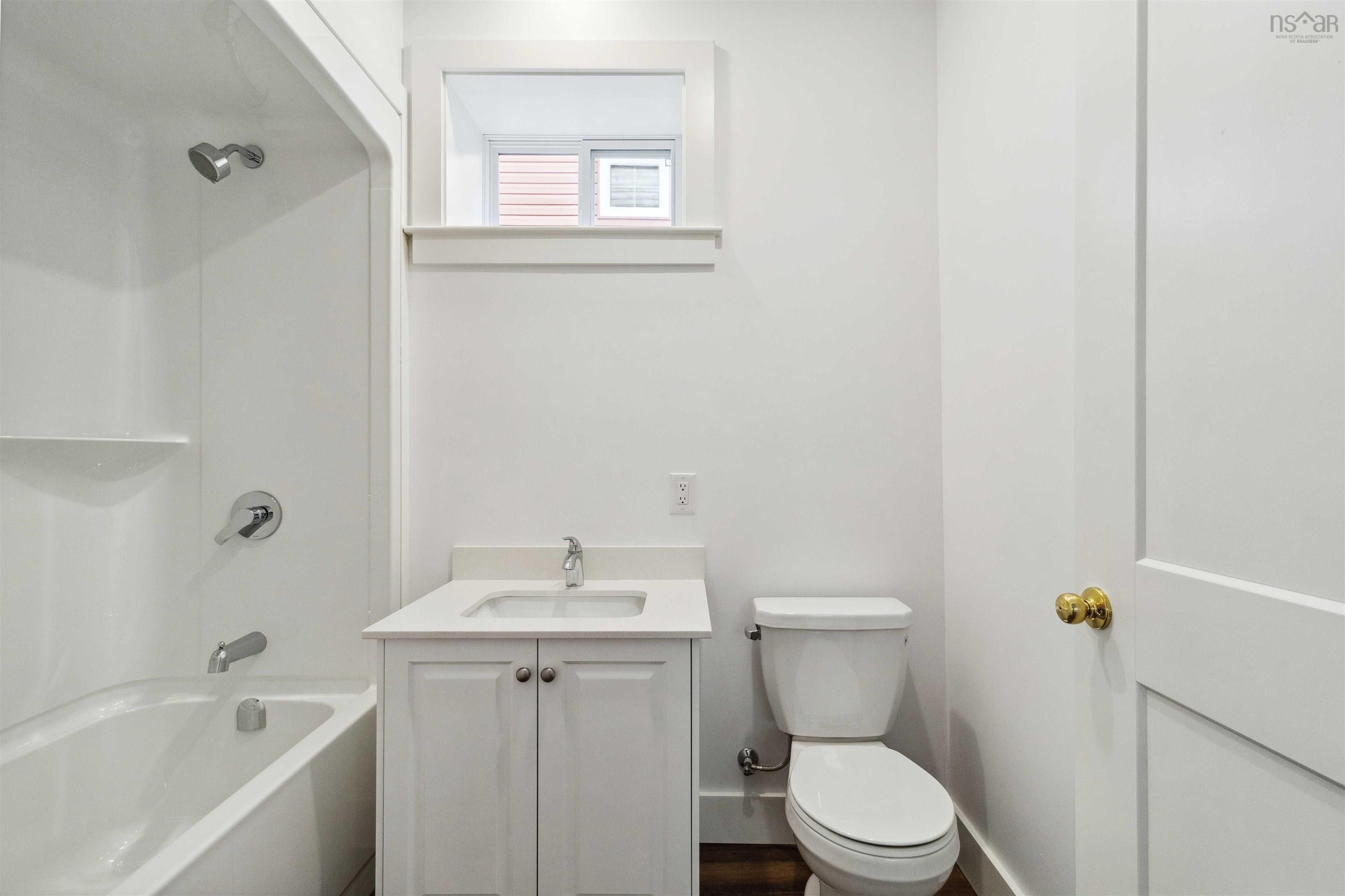 $1,400,000.00: 2721 Northwood Terrace, Halifax
