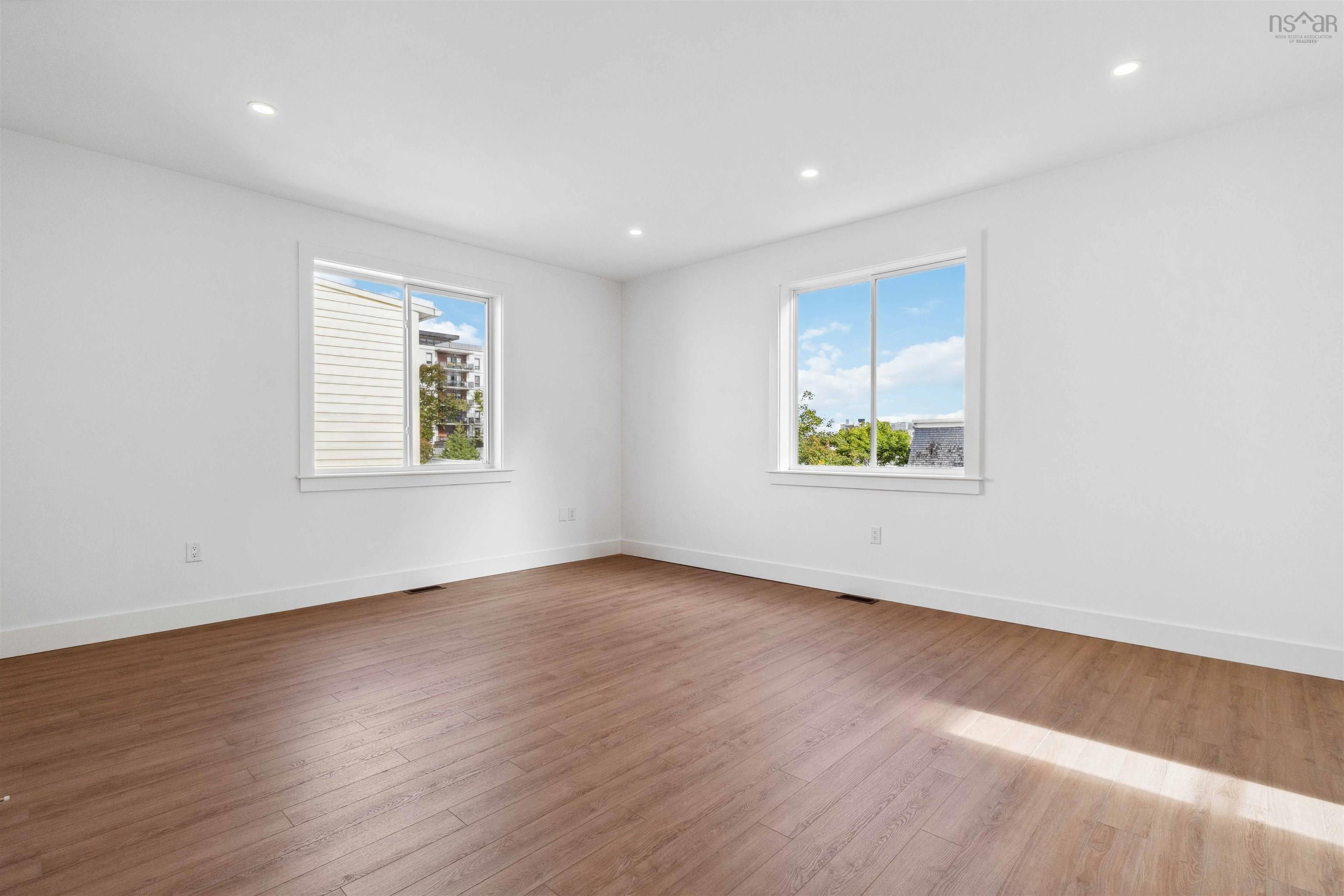 $1,400,000.00: 2721 Northwood Terrace, Halifax