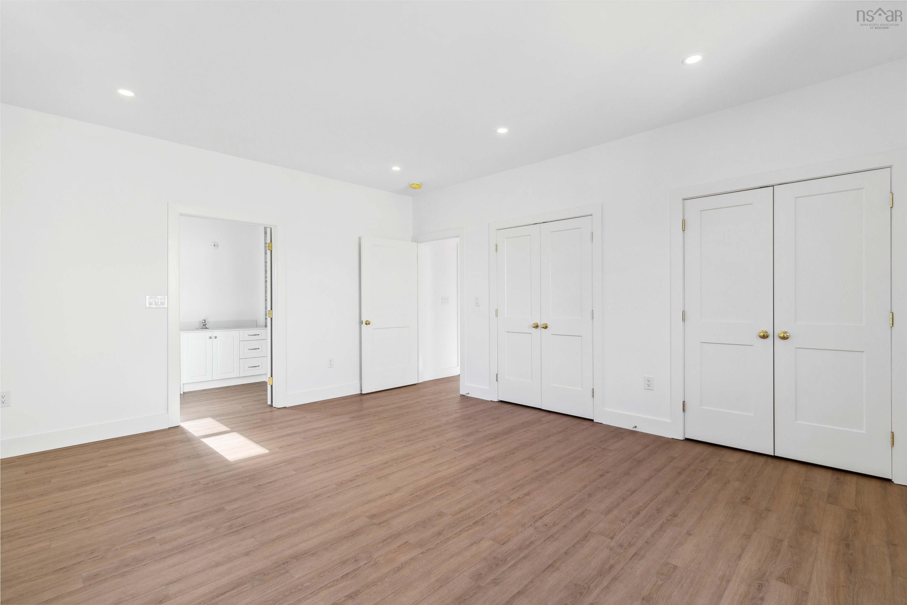 $1,400,000.00: 2721 Northwood Terrace, Halifax