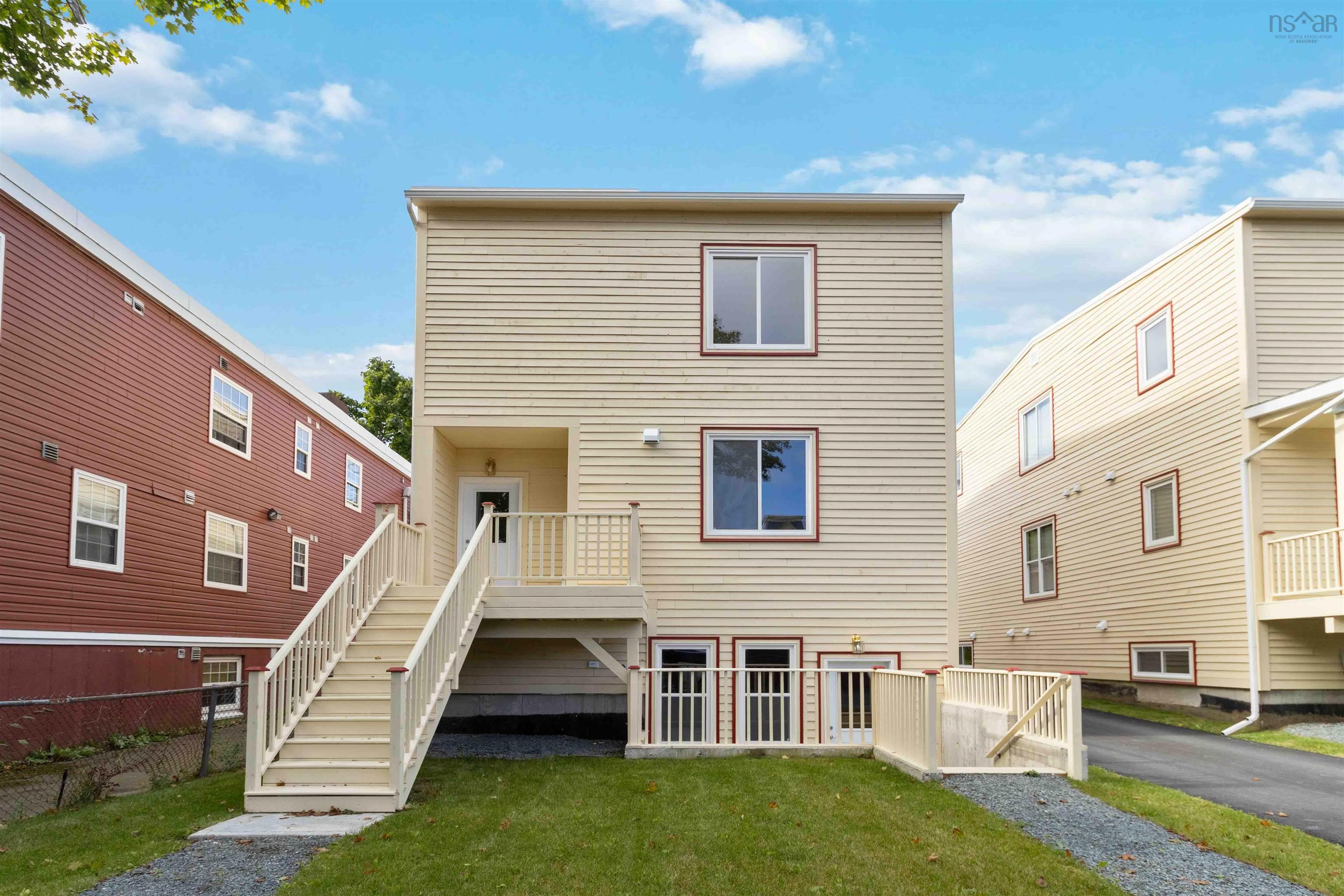 $1,400,000.00: 2721 Northwood Terrace, Halifax