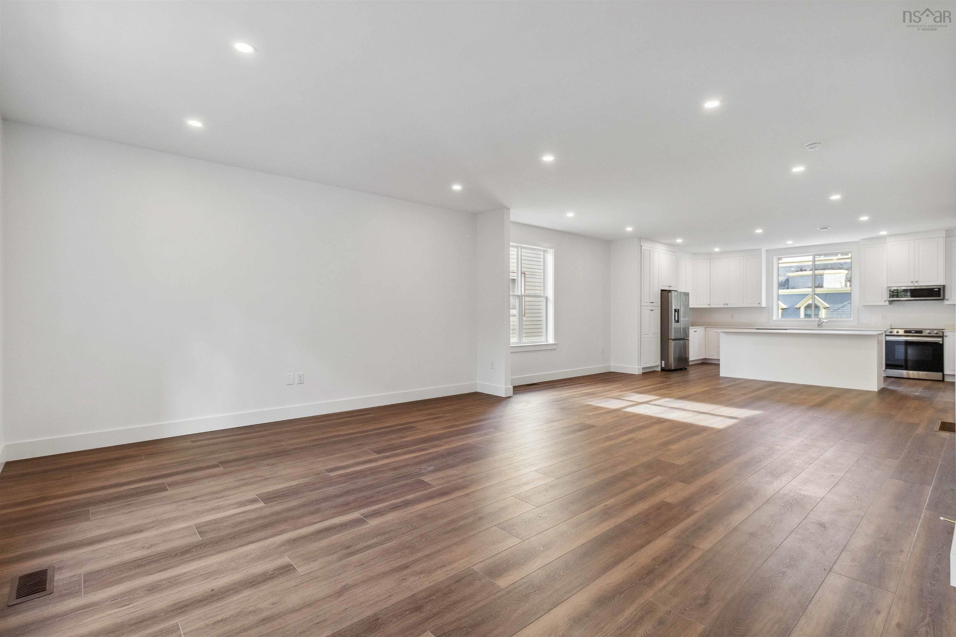 $1,400,000.00: 2721 Northwood Terrace, Halifax