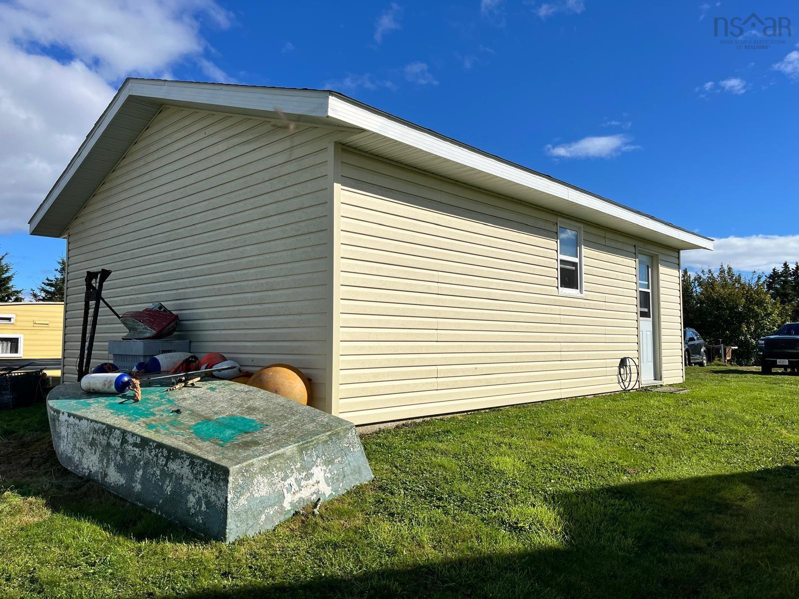 $235,000.00: 7066 Highway 3, Central Woods Harbour