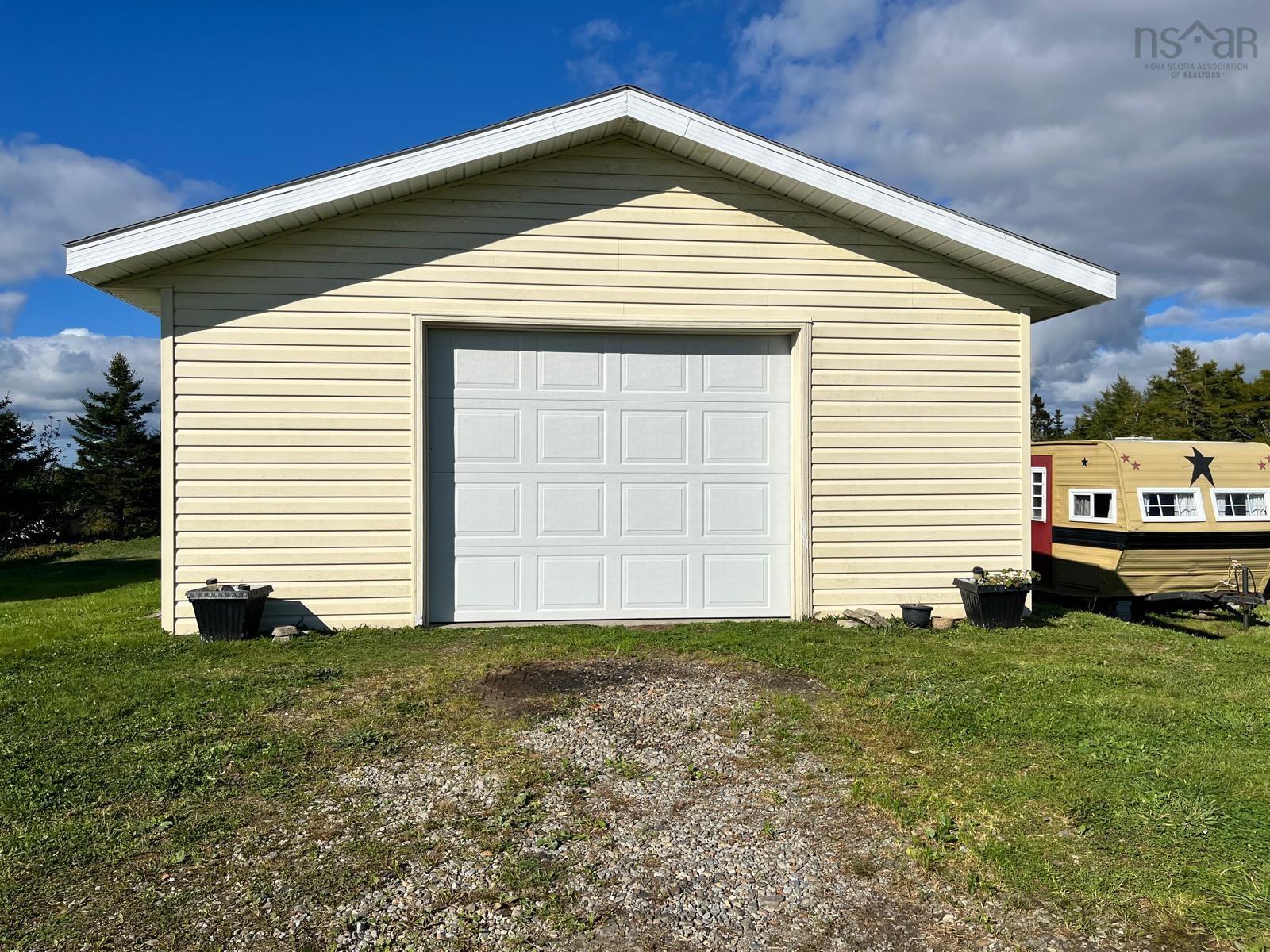 $235,000.00: 7066 Highway 3, Central Woods Harbour