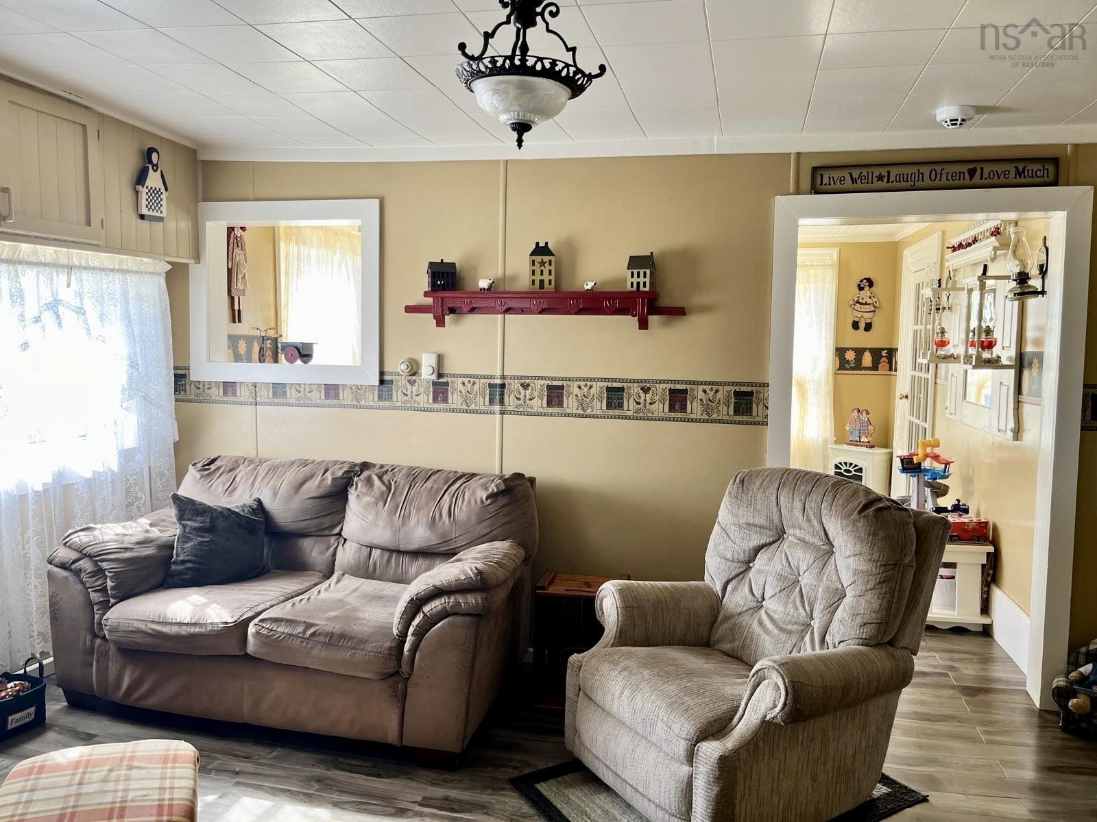 $235,000.00: 7066 Highway 3, Central Woods Harbour