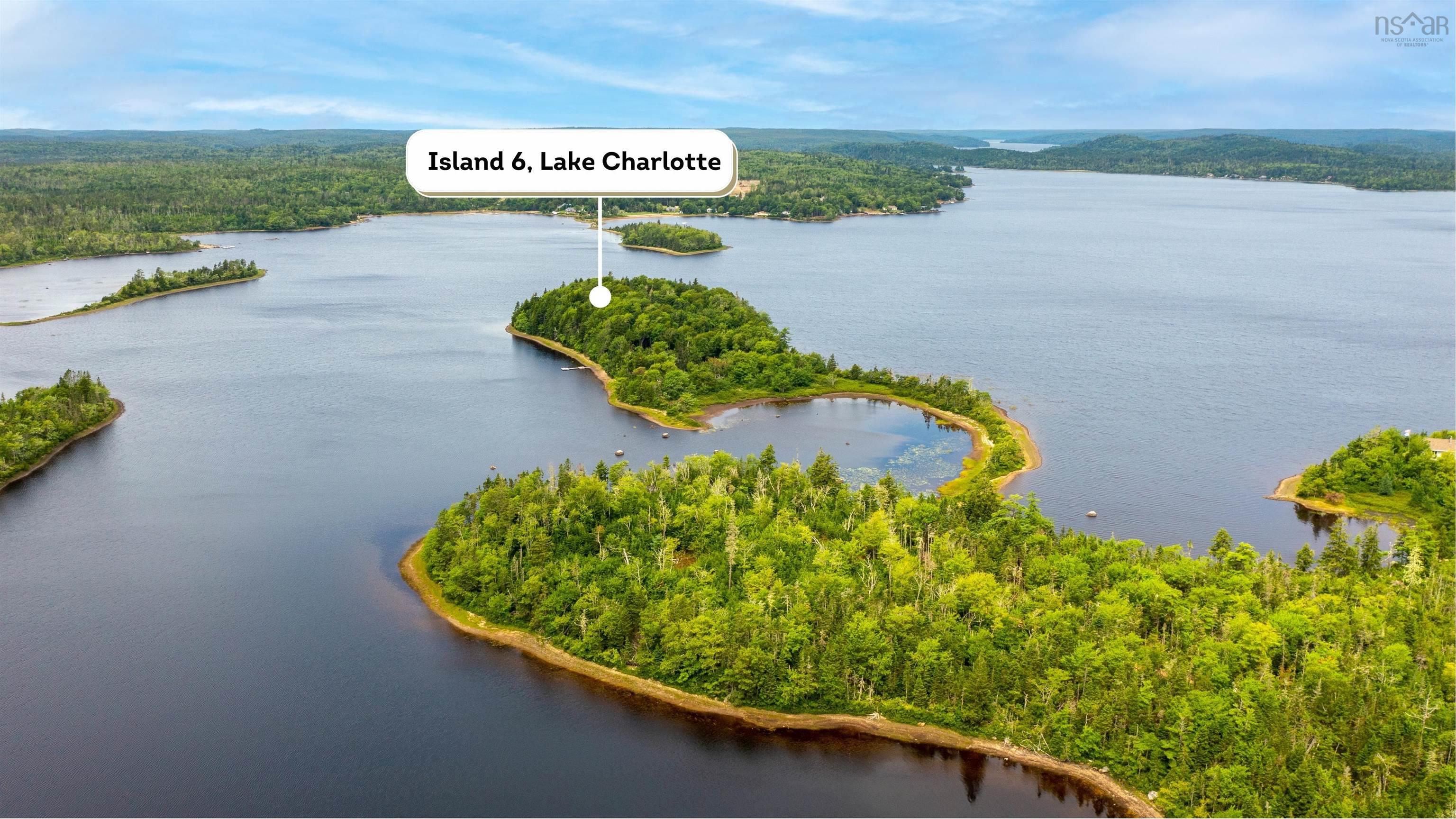 $499,900.00: Highway 7, Lake Charlotte