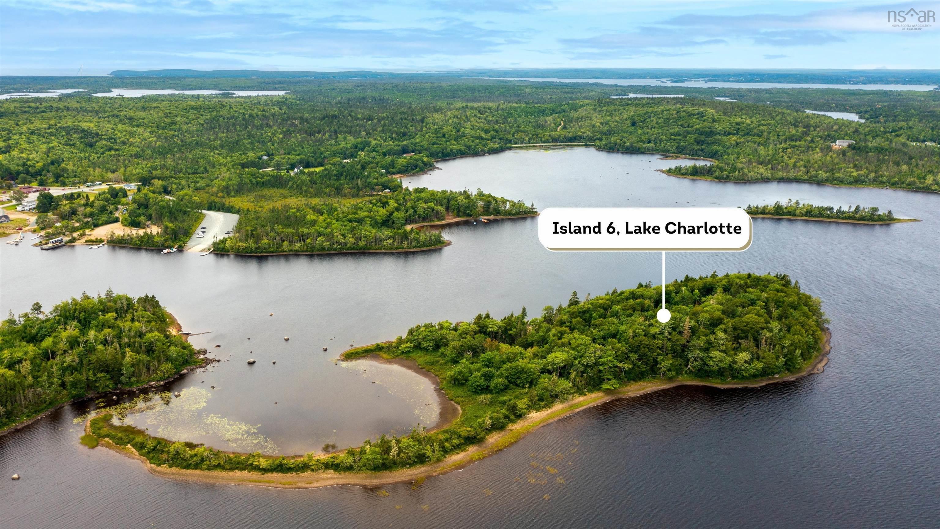 $499,900.00: Highway 7, Lake Charlotte