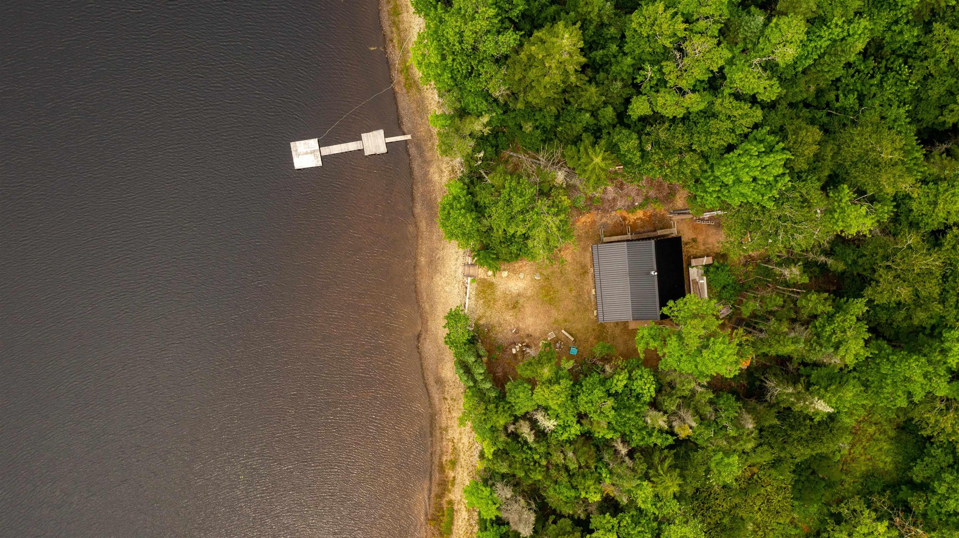 $499,900.00: Highway 7, Lake Charlotte