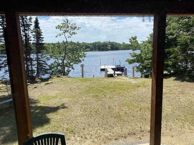 $499,900.00: Highway 7, Lake Charlotte