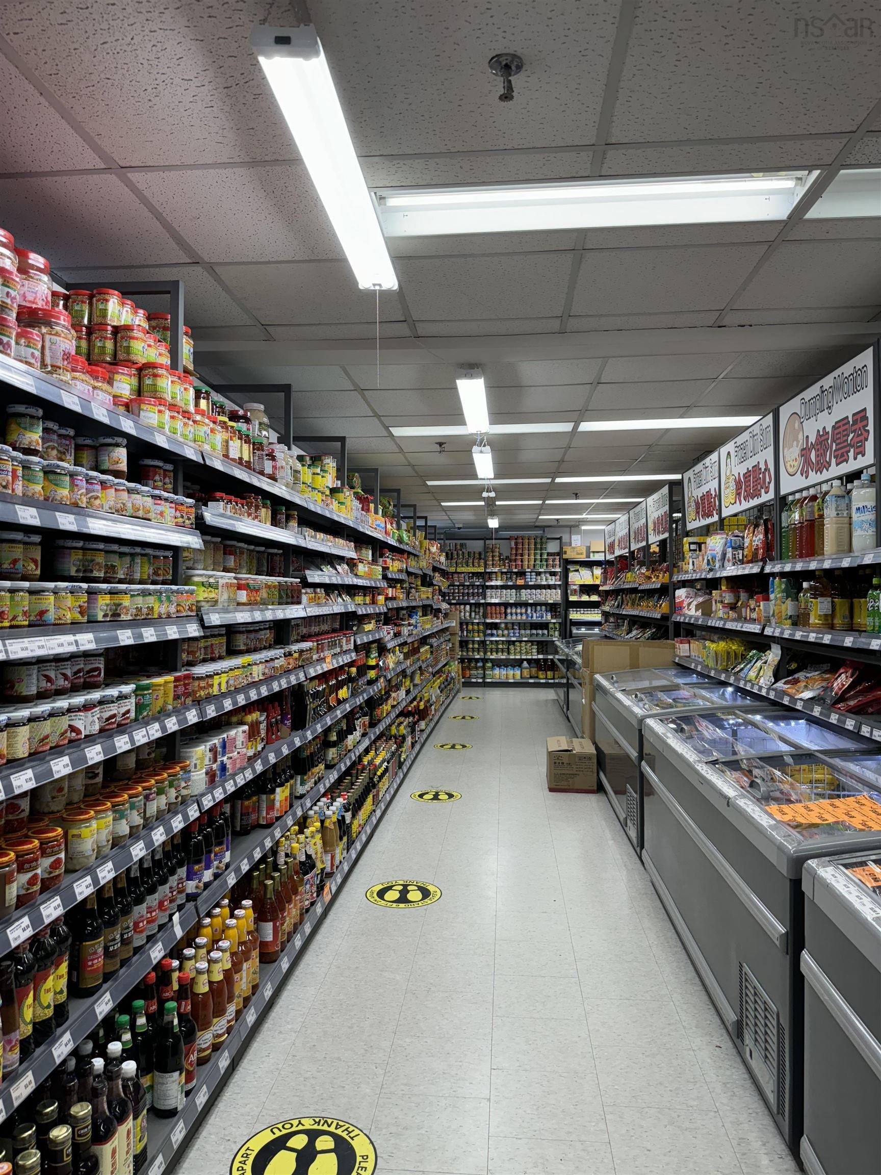 $495,000.00: Union Foodmart 195 Wyse Road, Dartmouth