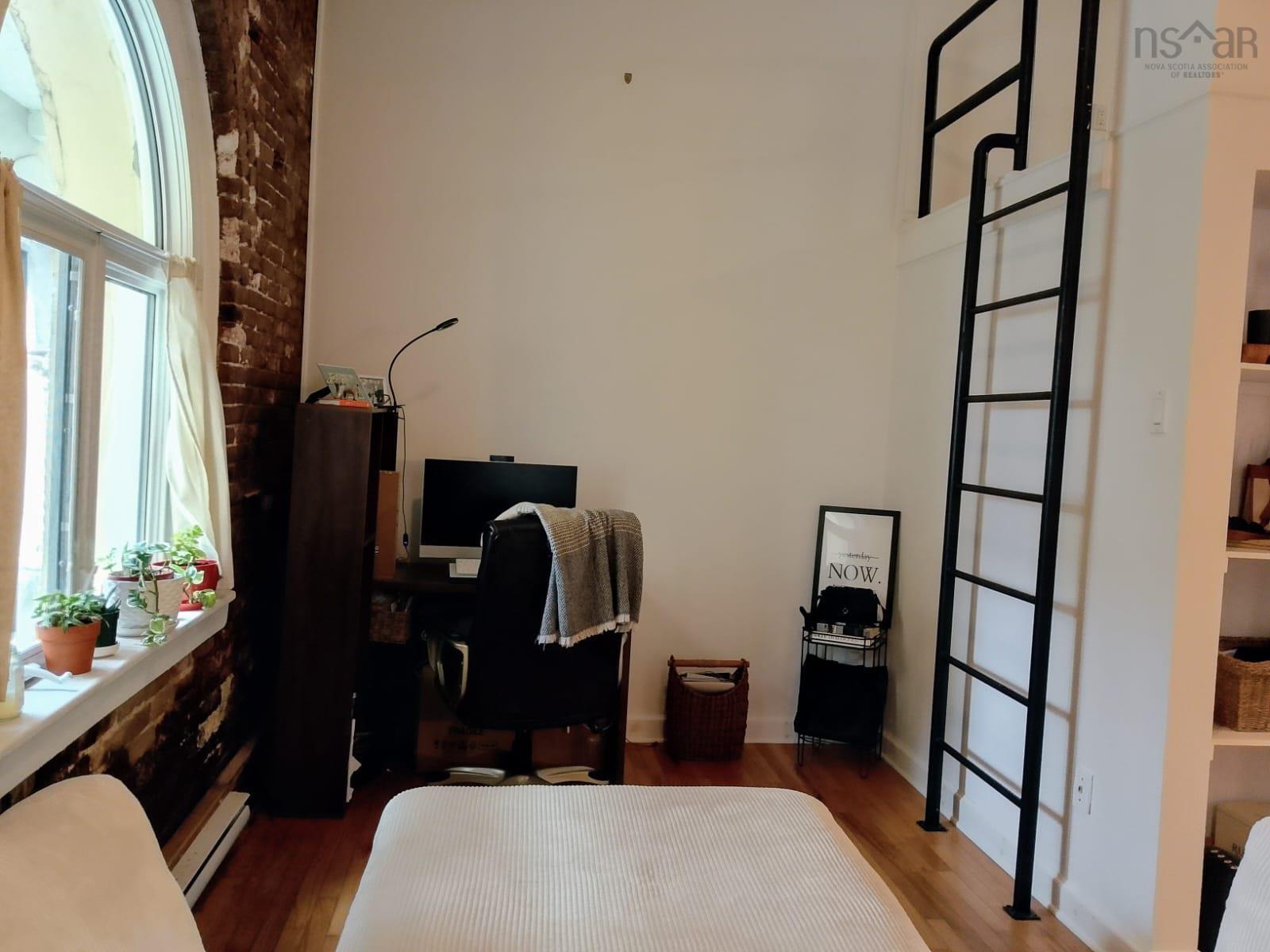 $369,000.00: 1 2128 Brunswick Street, Halifax