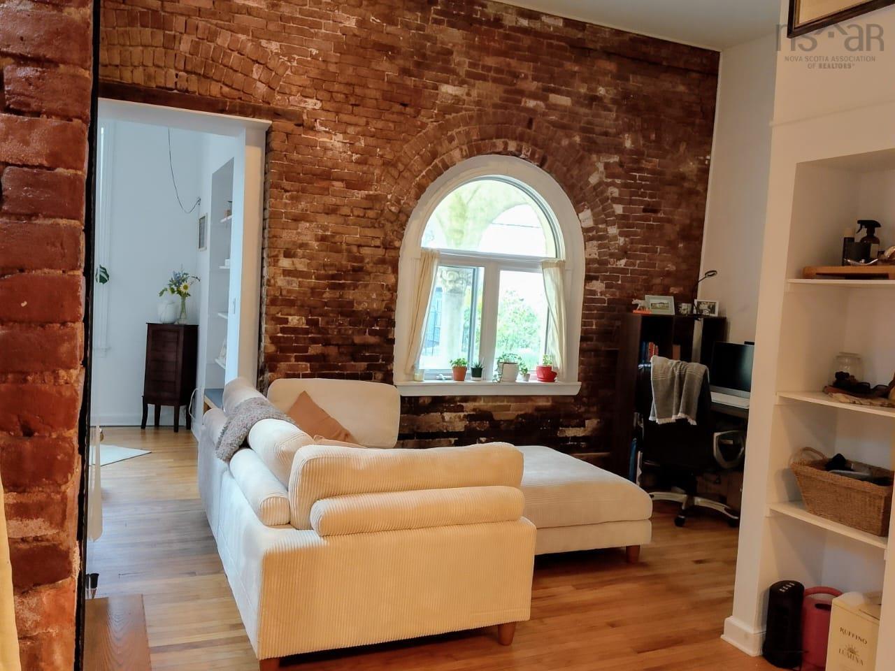 $369,000.00: 1 2128 Brunswick Street, Halifax