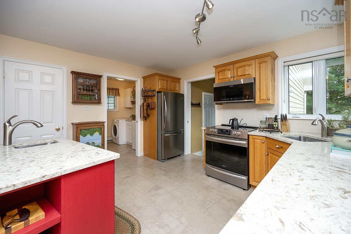 $719,900.00: 70 Mountain View Drive, Falmouth