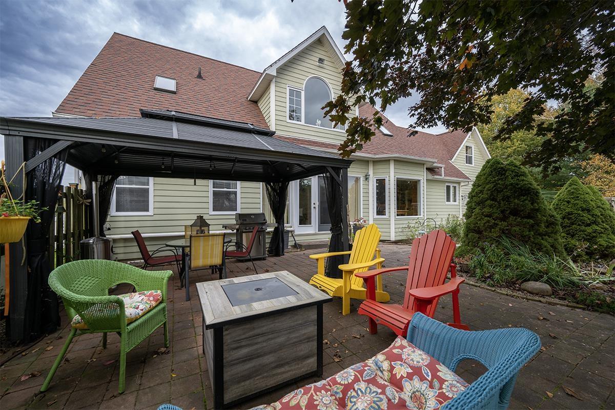 $719,900.00: 70 Mountain View Drive, Falmouth