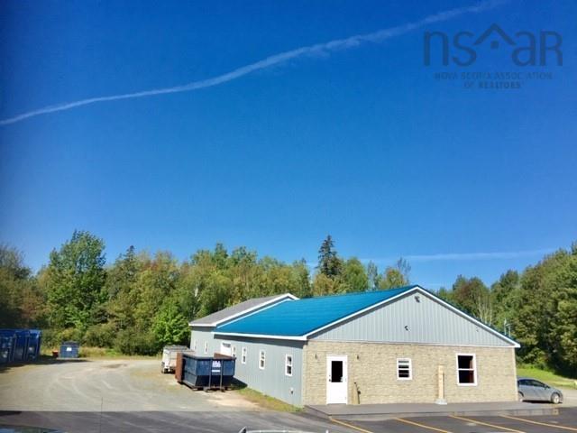 $399,900.00: 4303 Hwy 7, Purlbrook