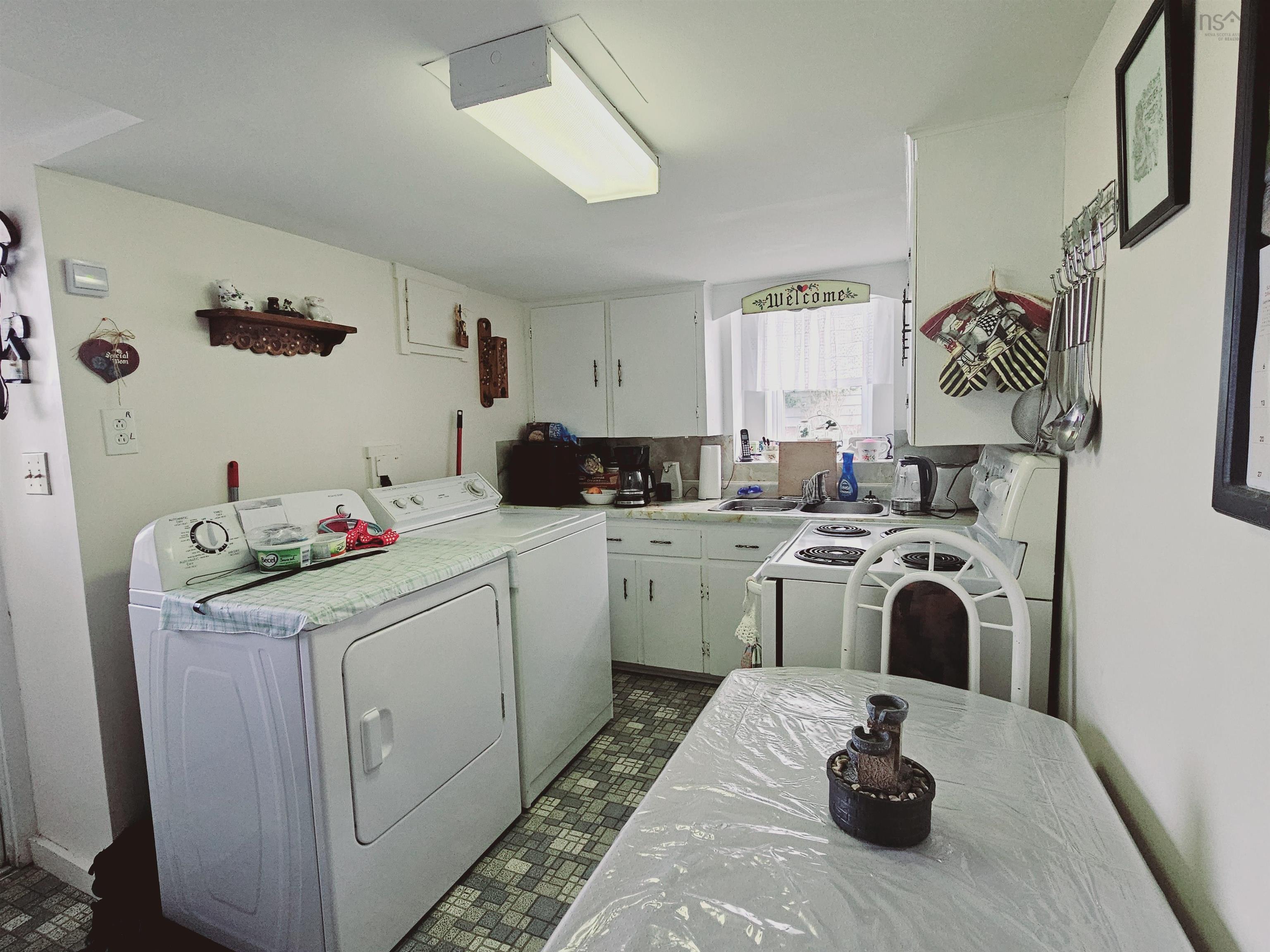$399,900.00: 57 Tannery Road, Lunenburg