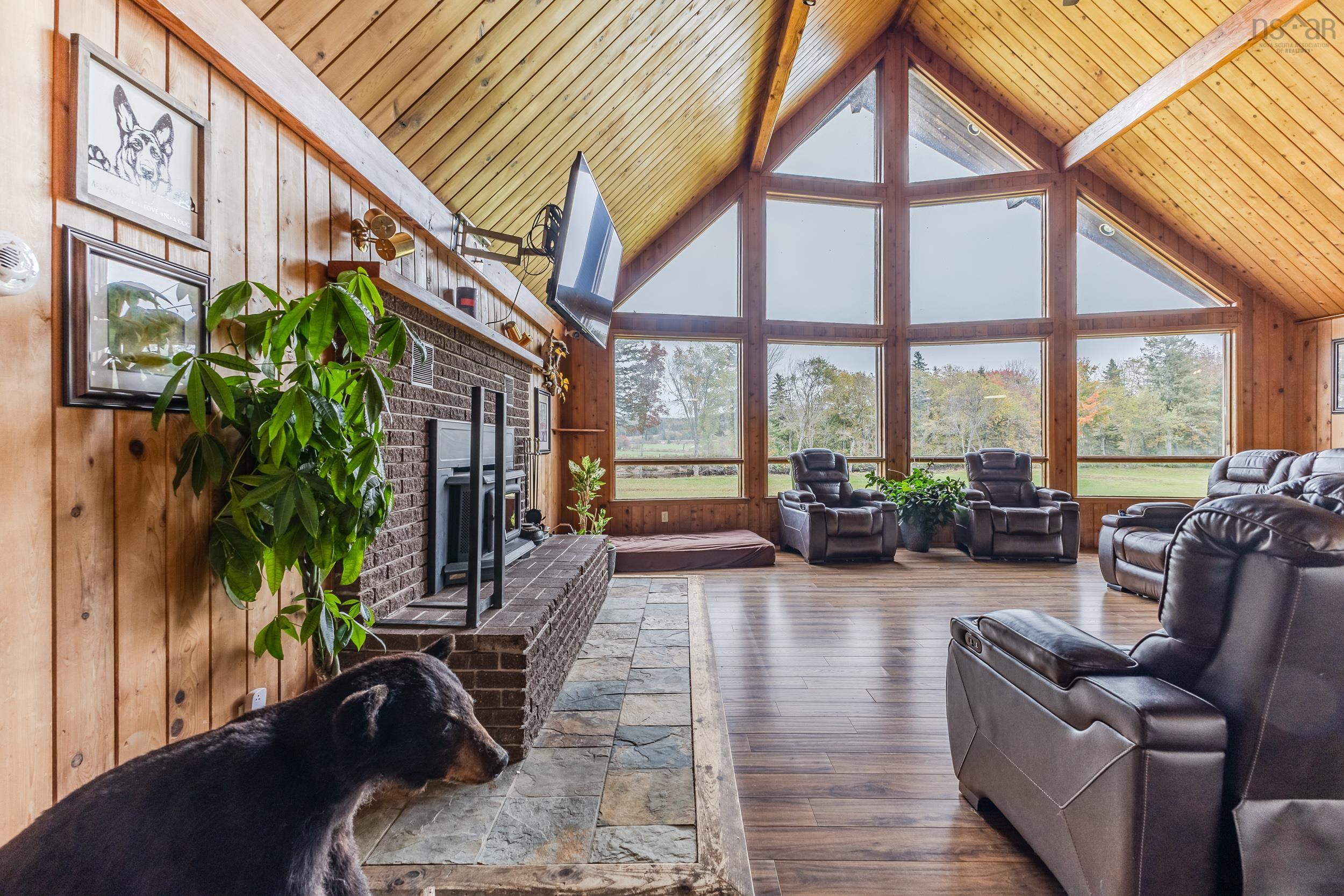 $499,900.00: 33 Lodge Lane, Cross Roads